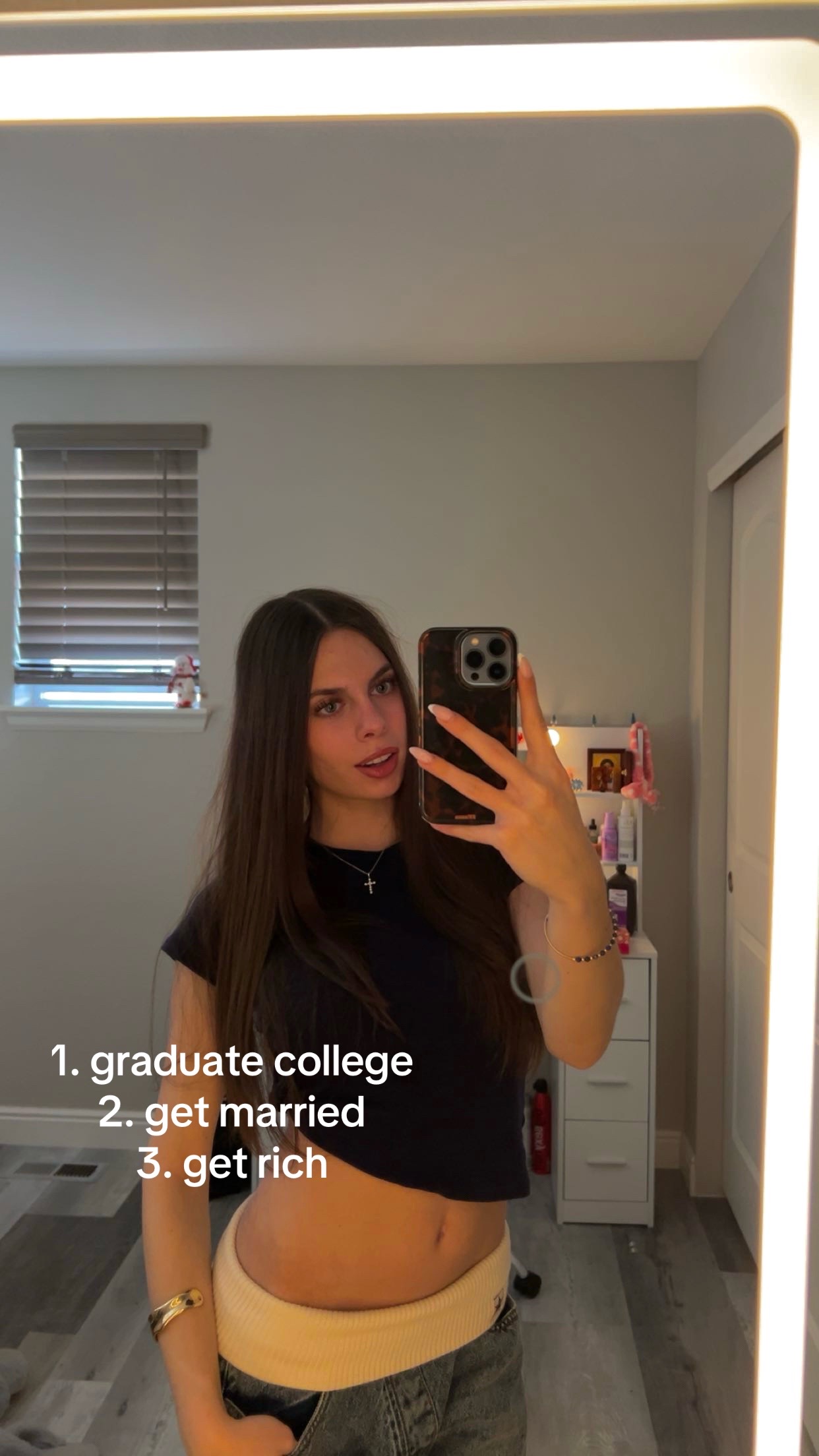 @👄