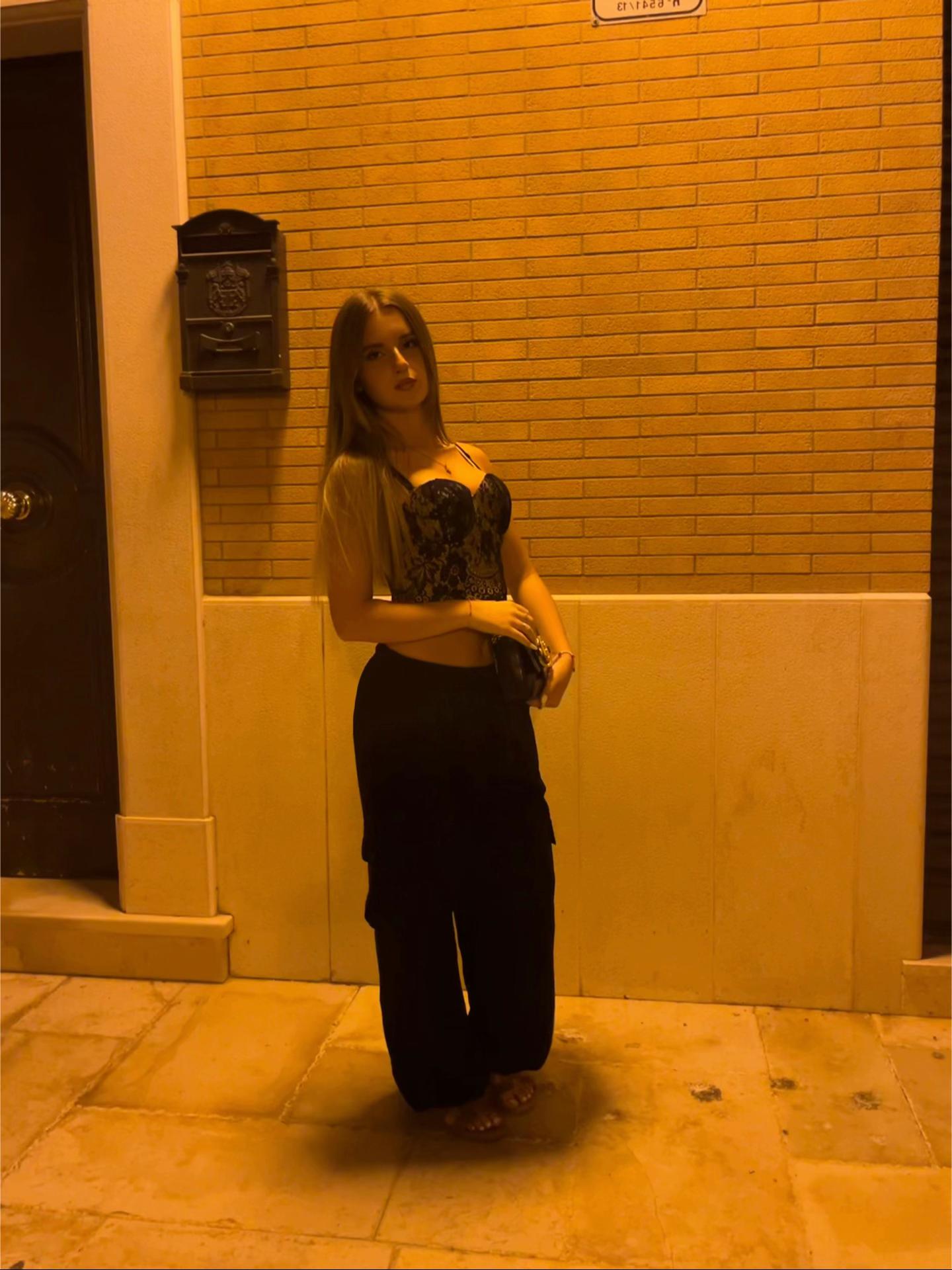 @💫