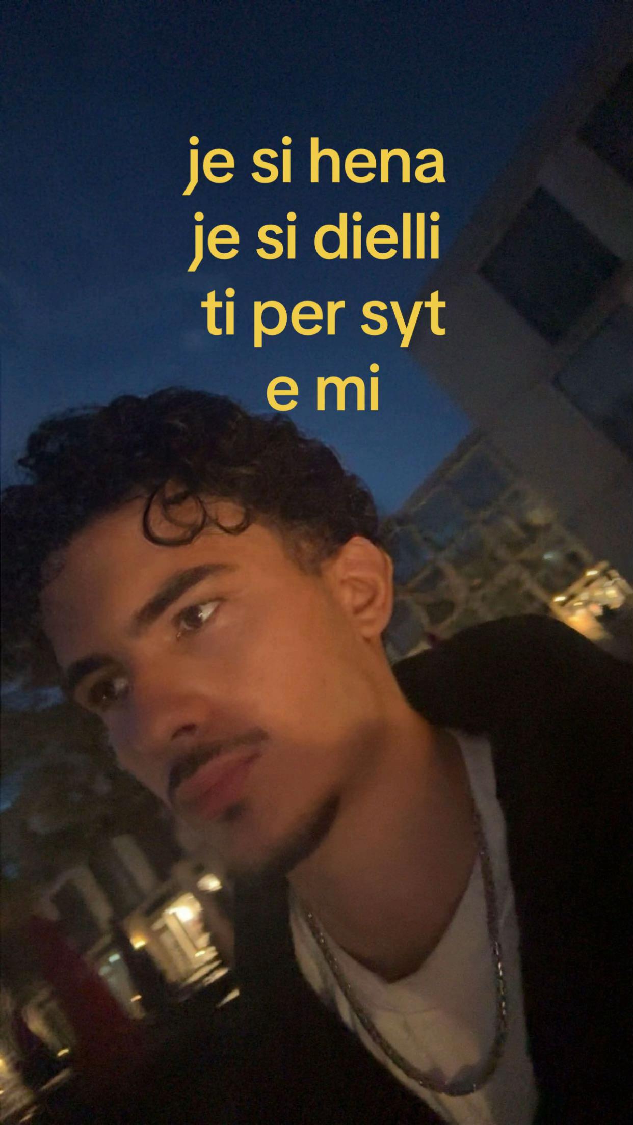 @SVR🇦🇱