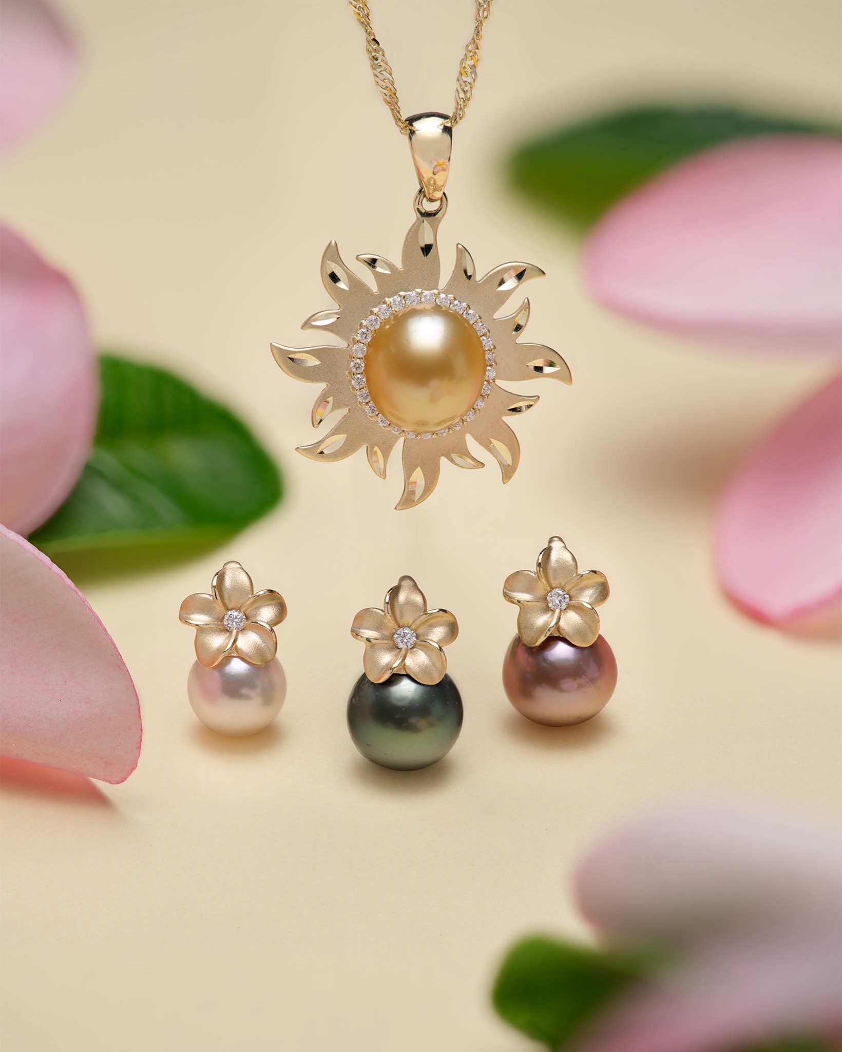 @Maui Divers Jewelry