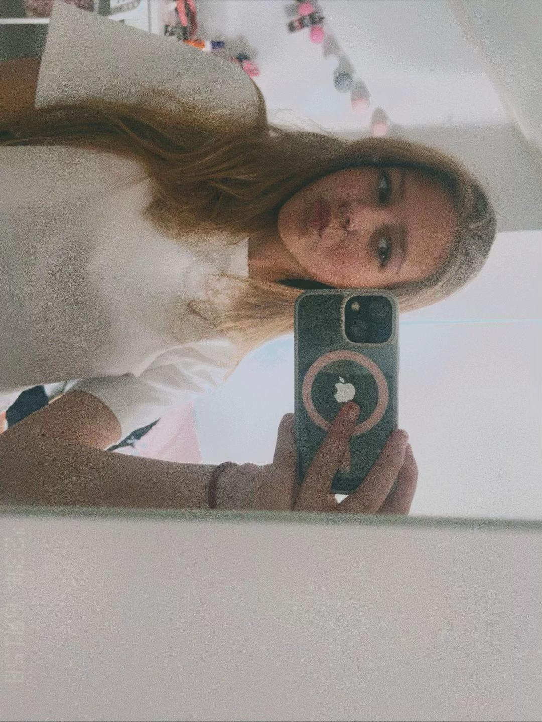 @𝑪.harlie