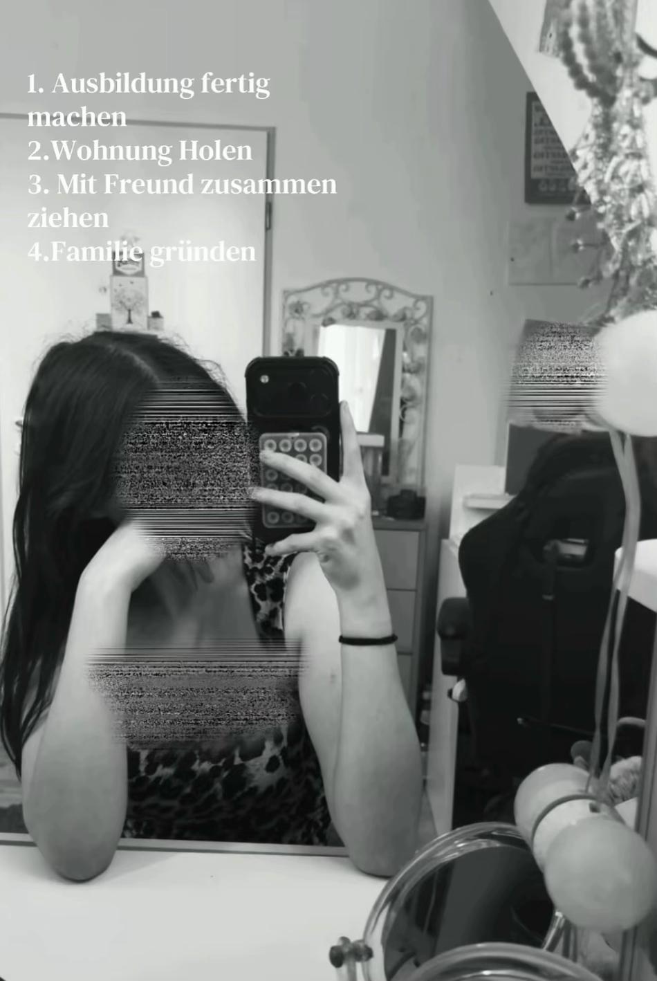 @🧟♀️🧟♀️