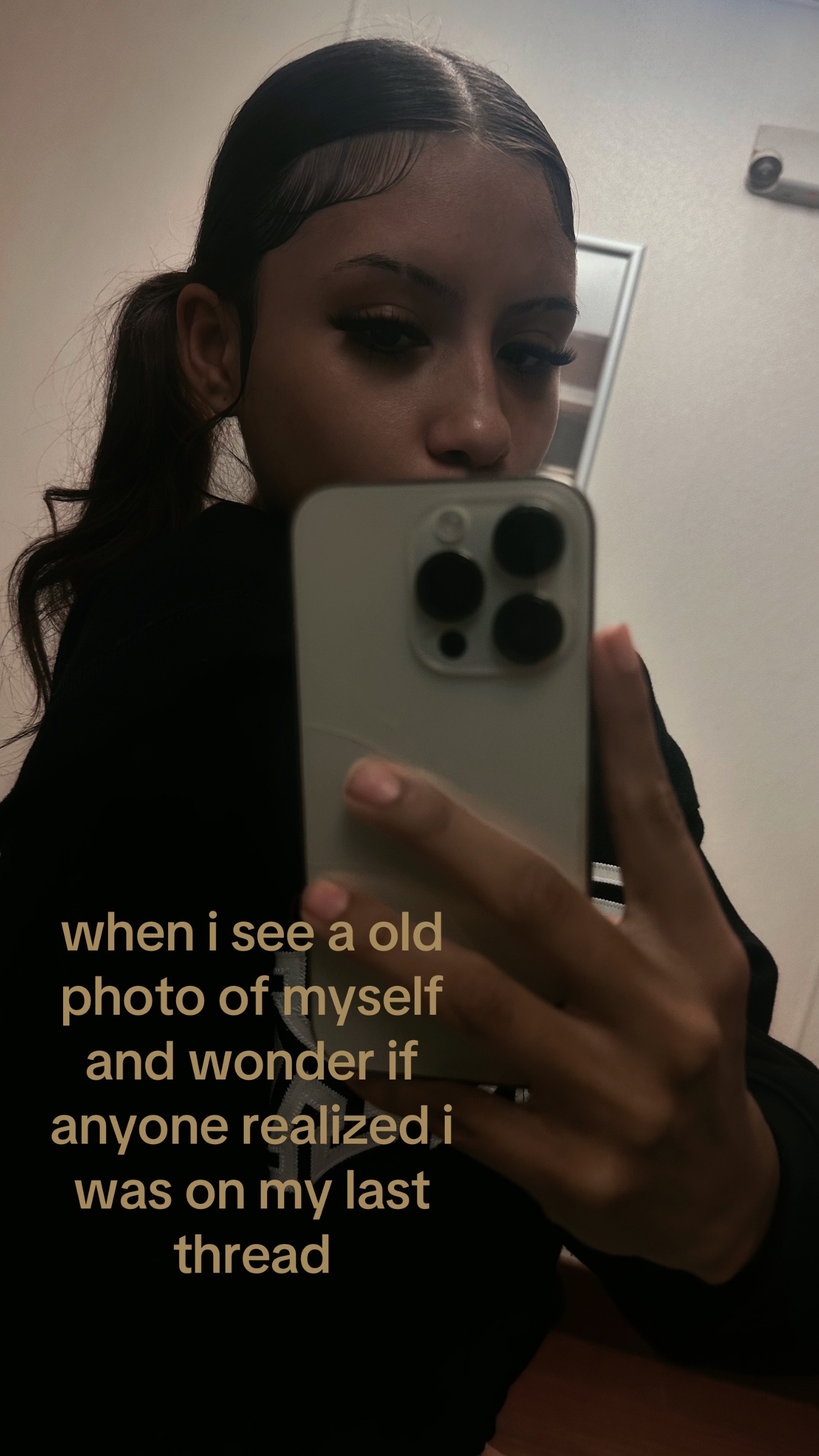@bella