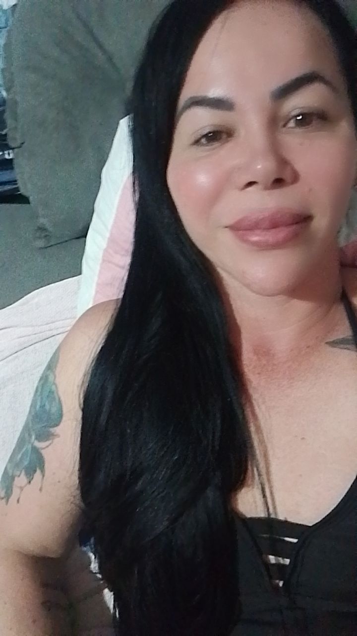 @Claudia Campos