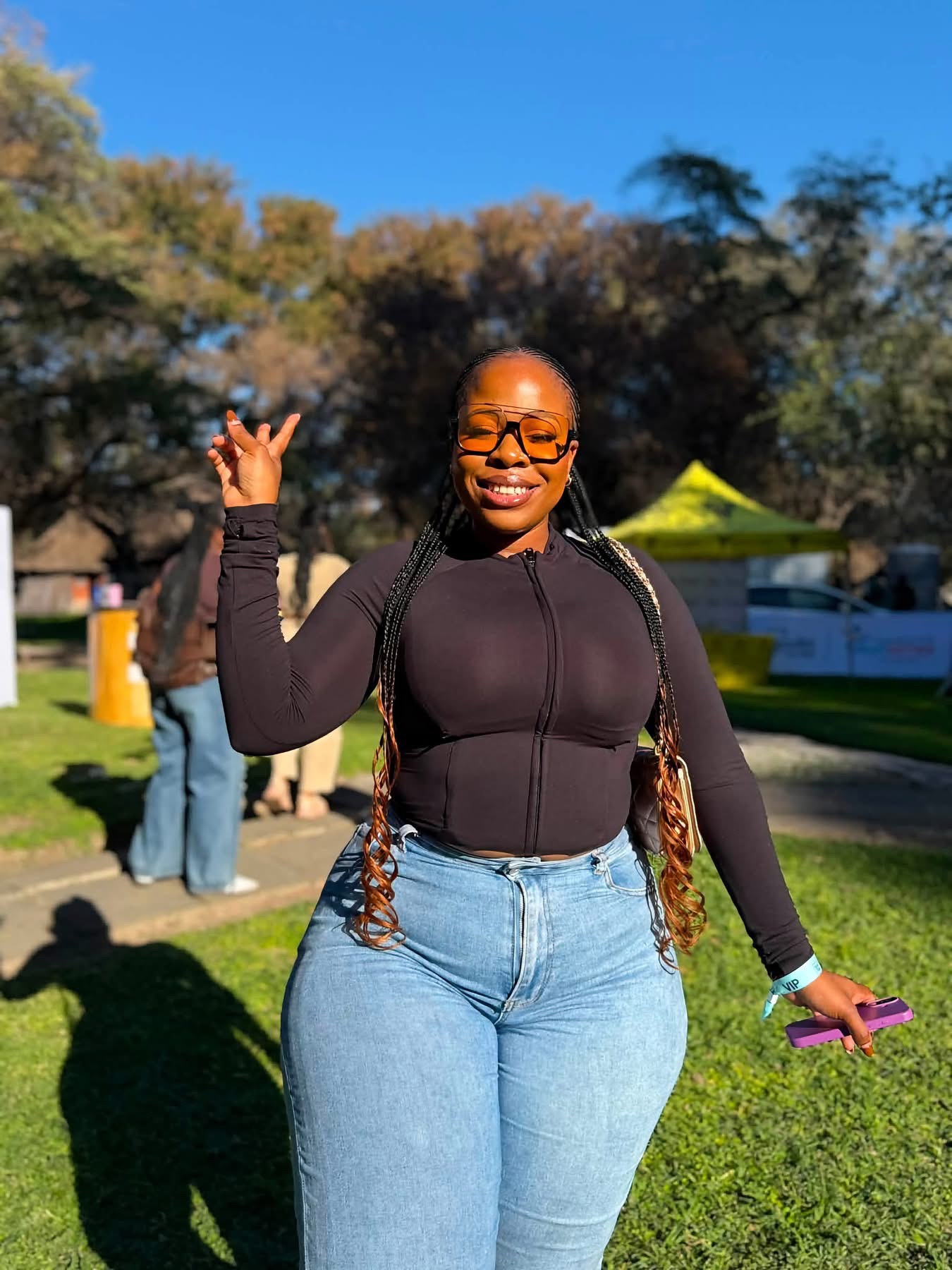 @AfricanBeauty