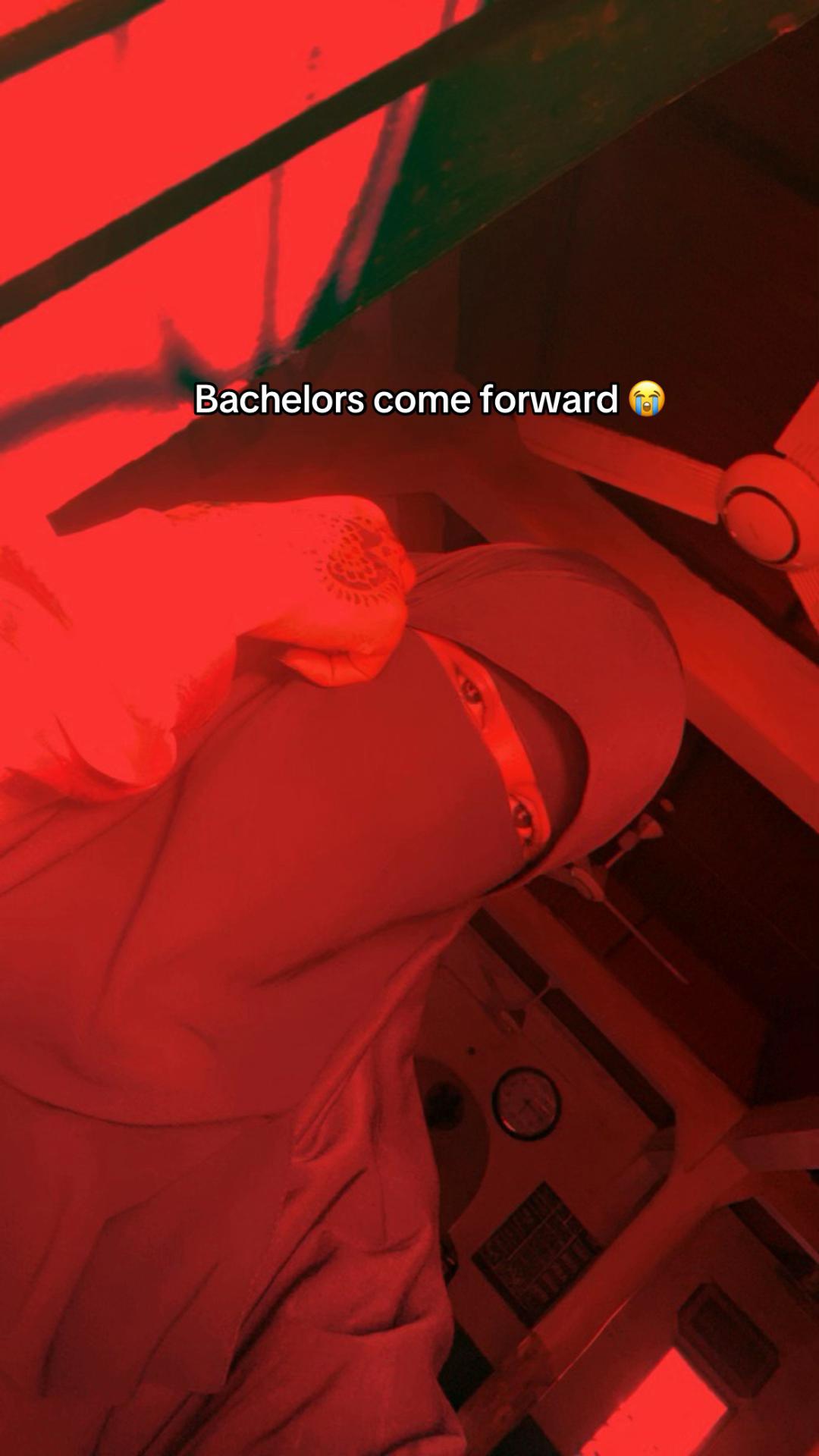 @Meena☪︎