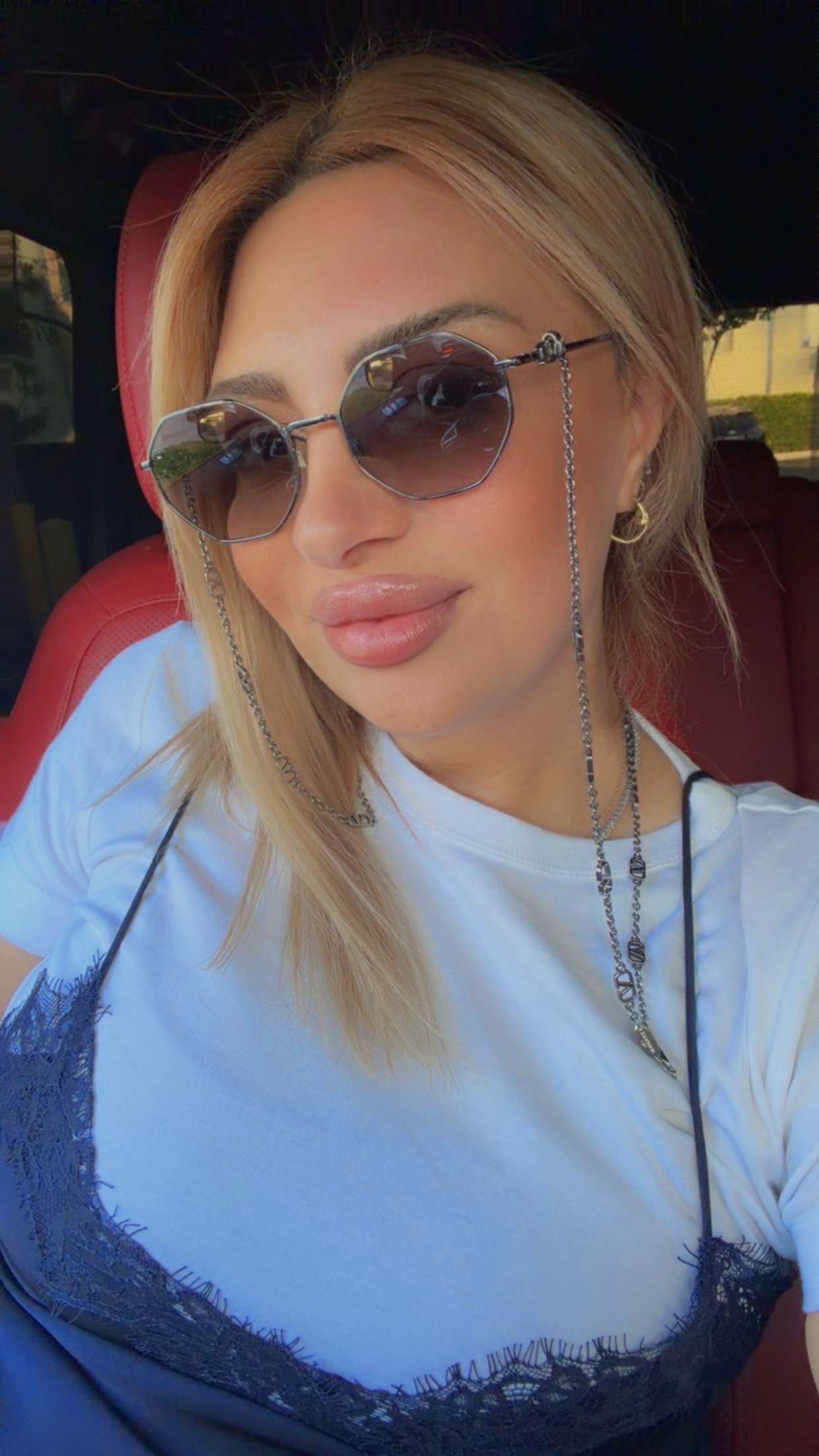 @Aniii14_88