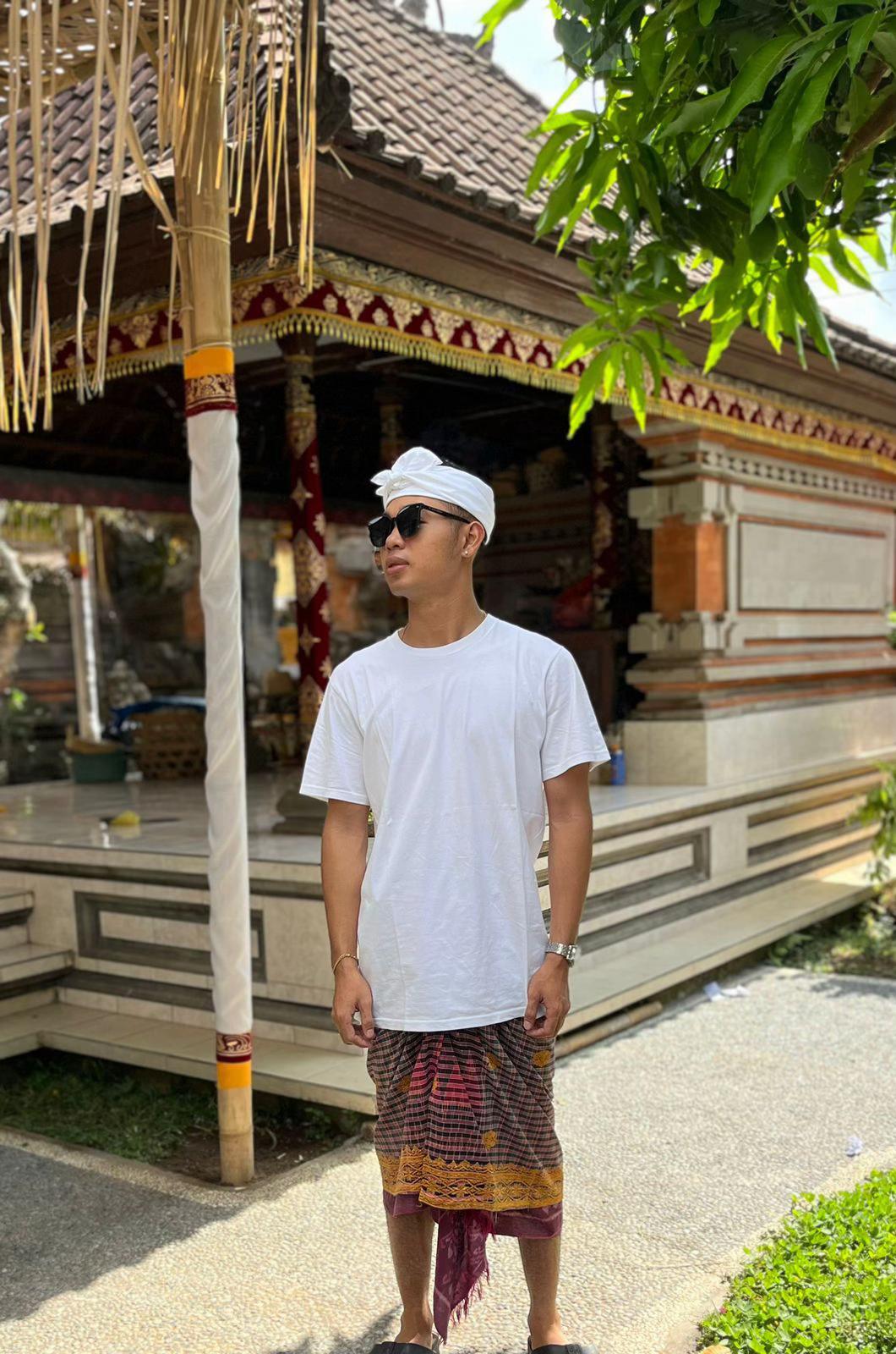 @Boysdontcry,boysliketofly
