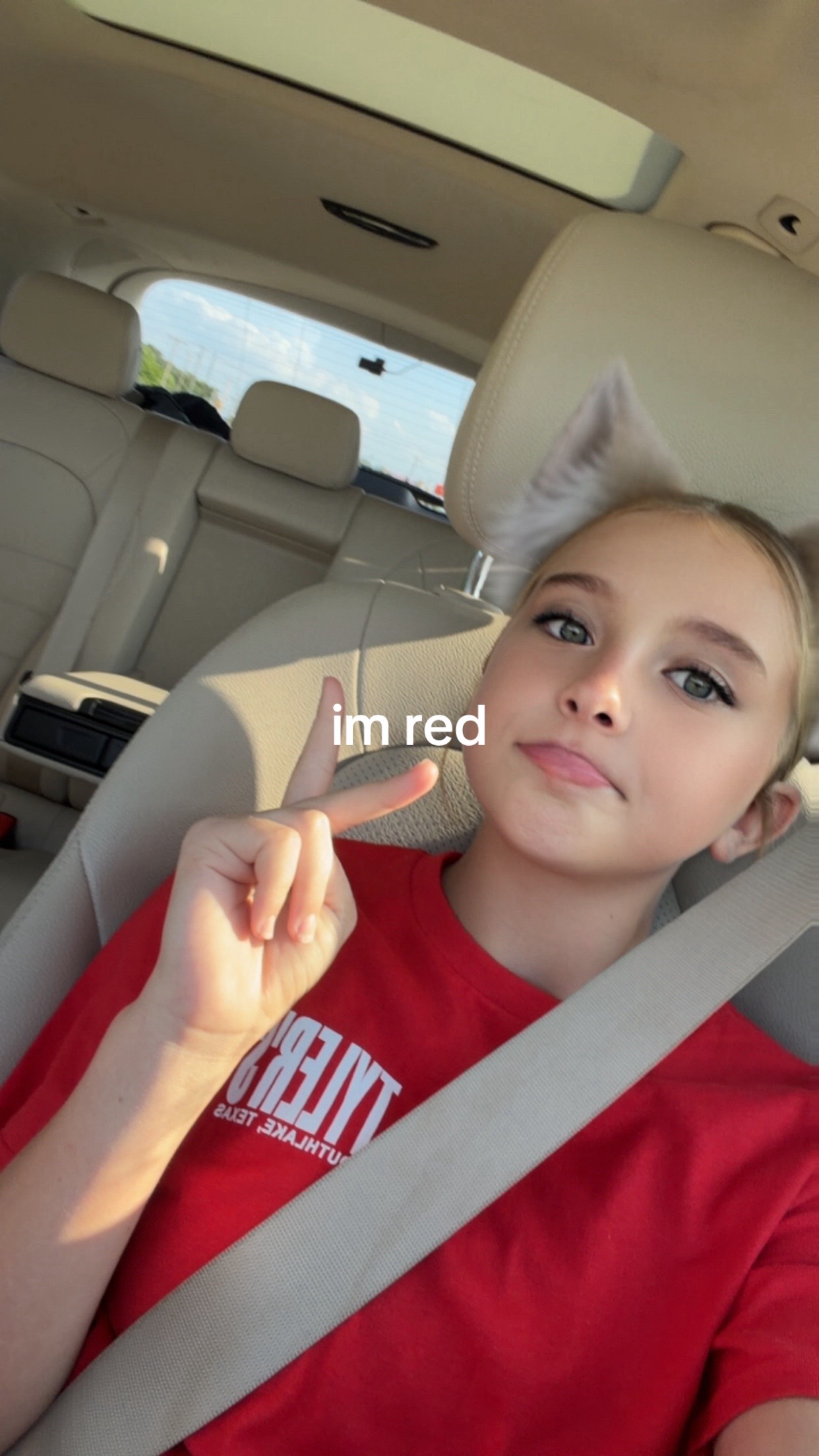 @ainsley kate🥹