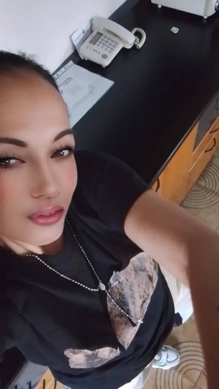 @Mina Belfiore