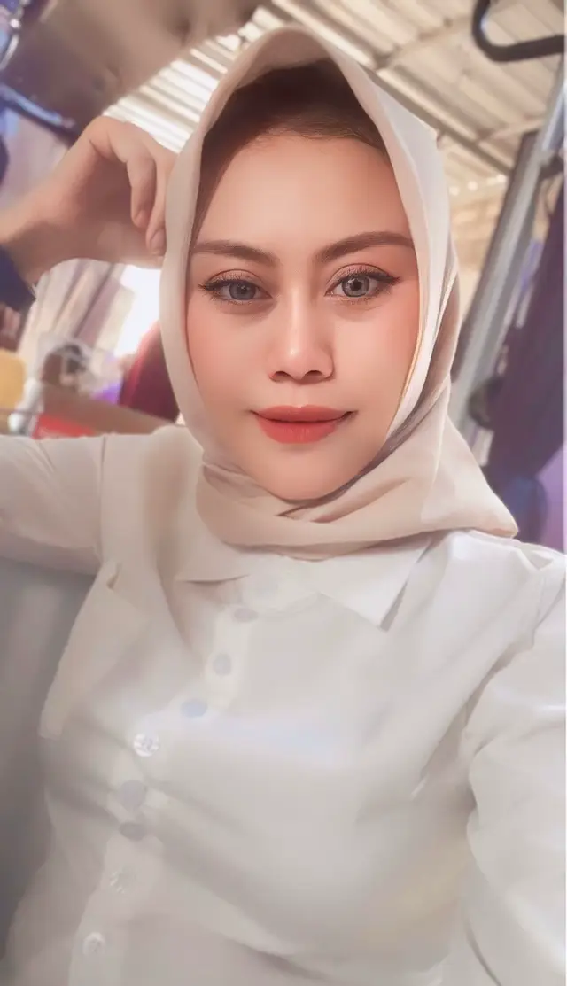 @๐๐๐ฅ๐ฅ๐ช ๏ฃฟ๐ฆ