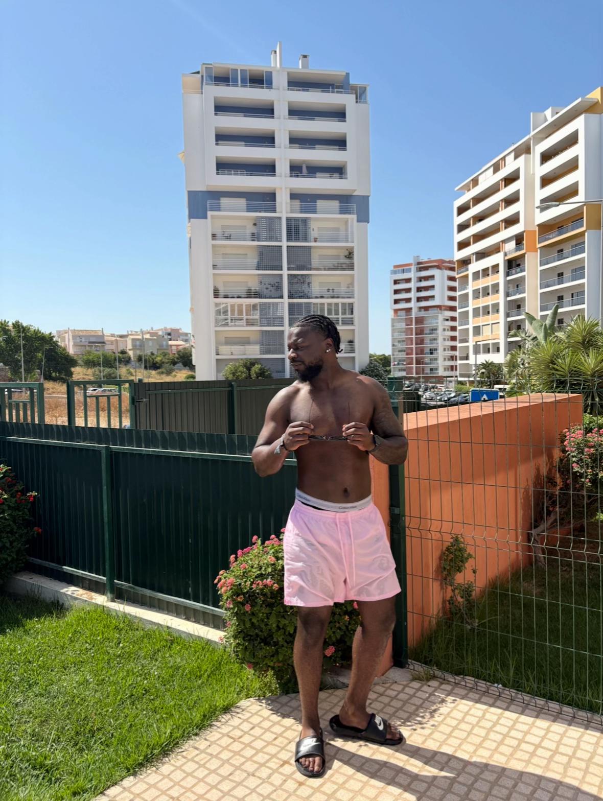 @Ⓜ️🇦🇴