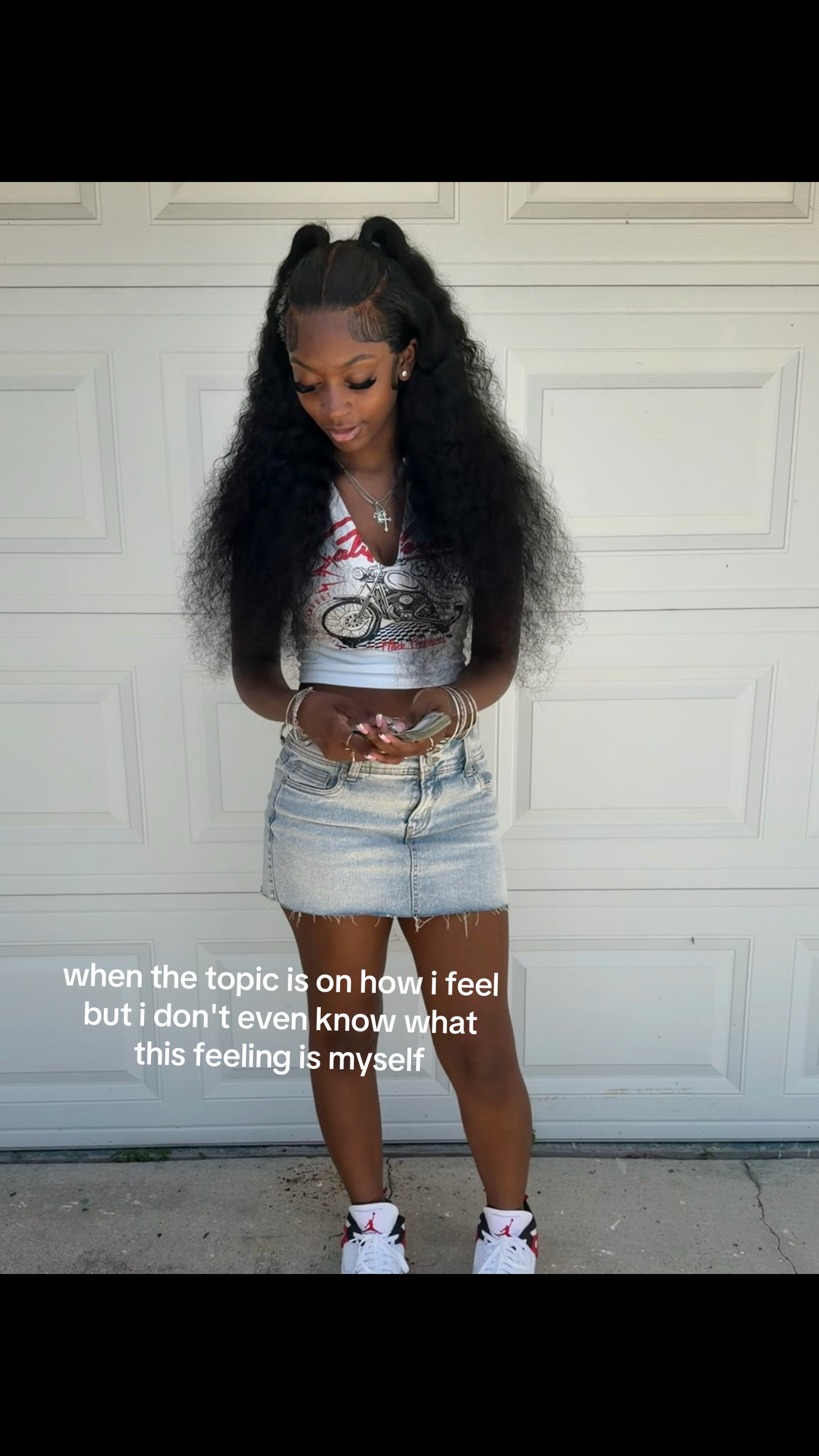 @Just a girl & her feelings
