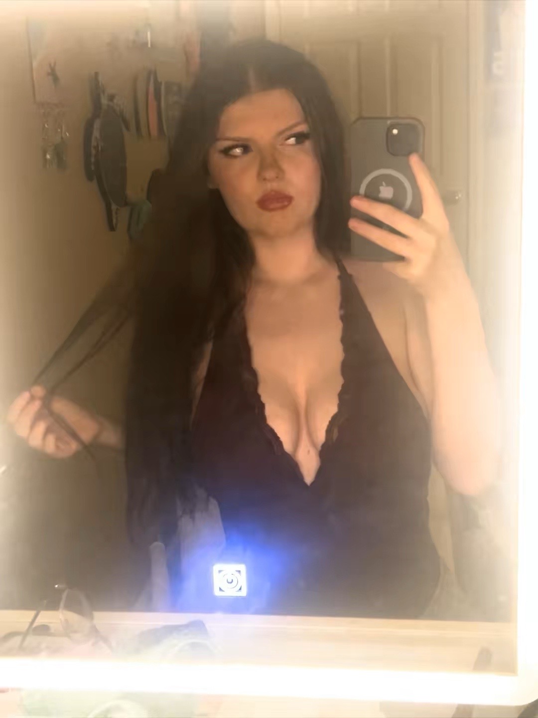 @Lili