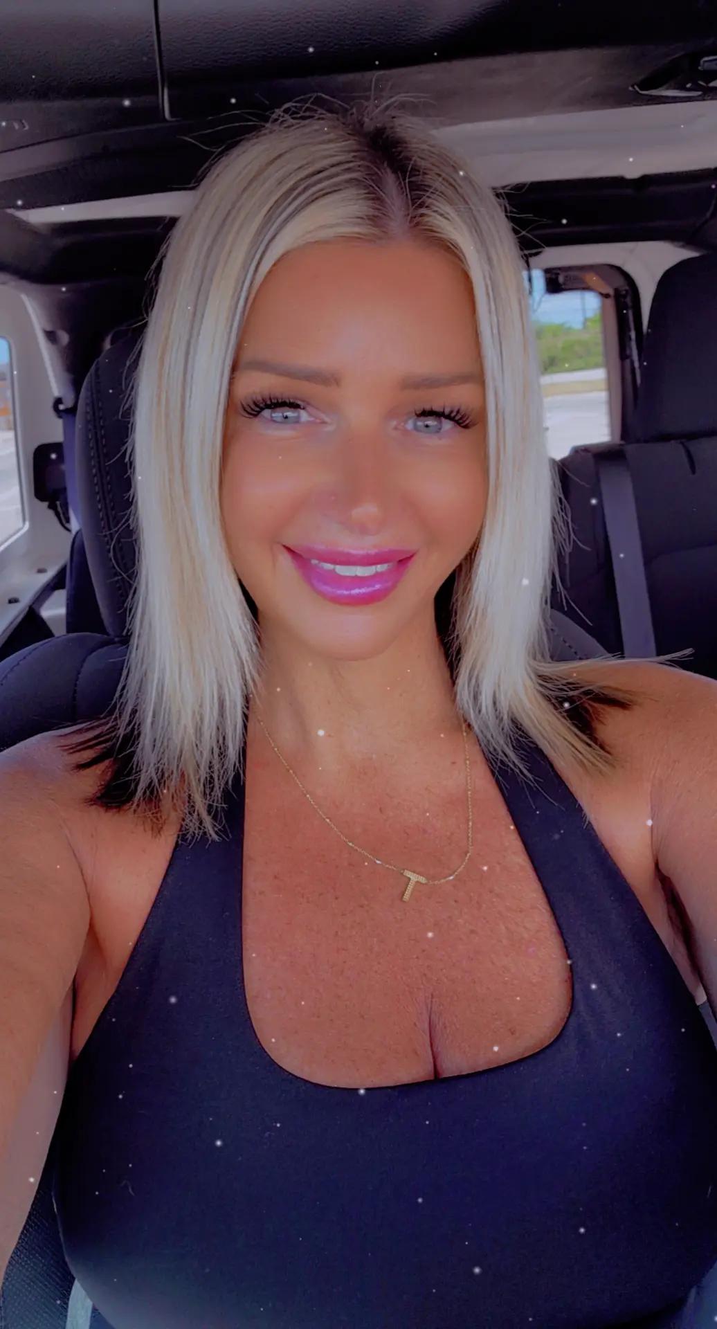 @🌺 CJ 🌺