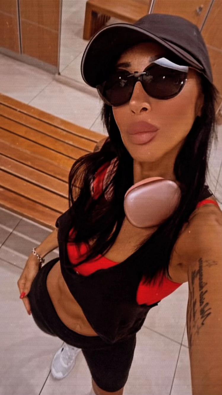 @Pam Pamela Falchi