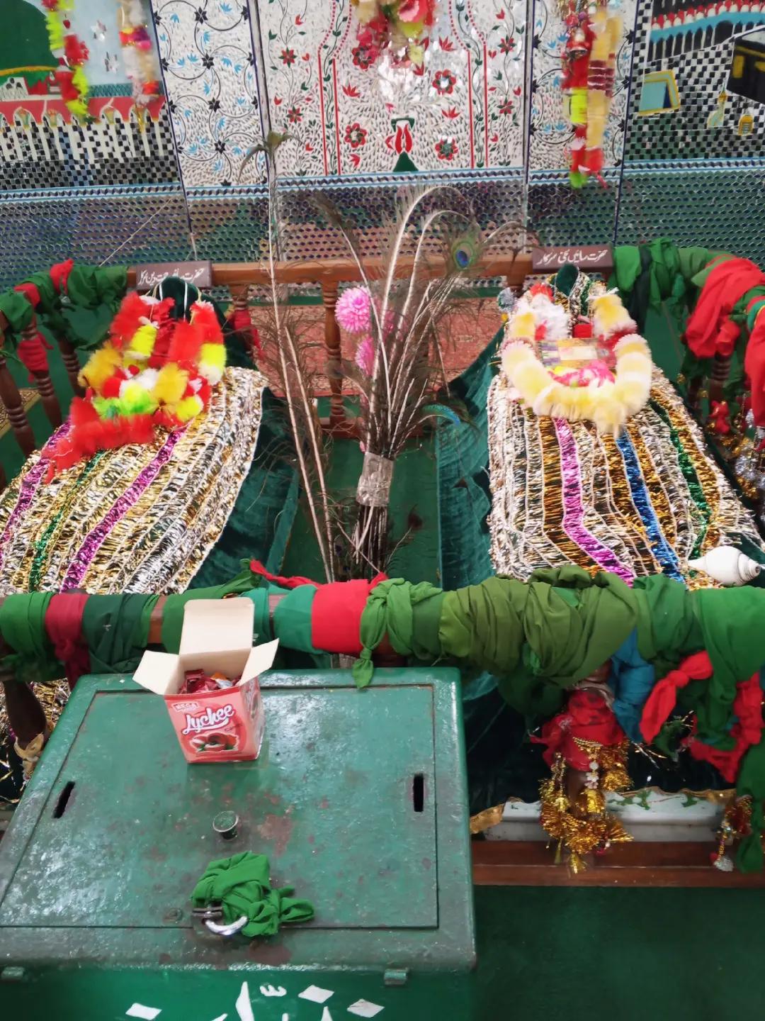 @Kashmiri Raja