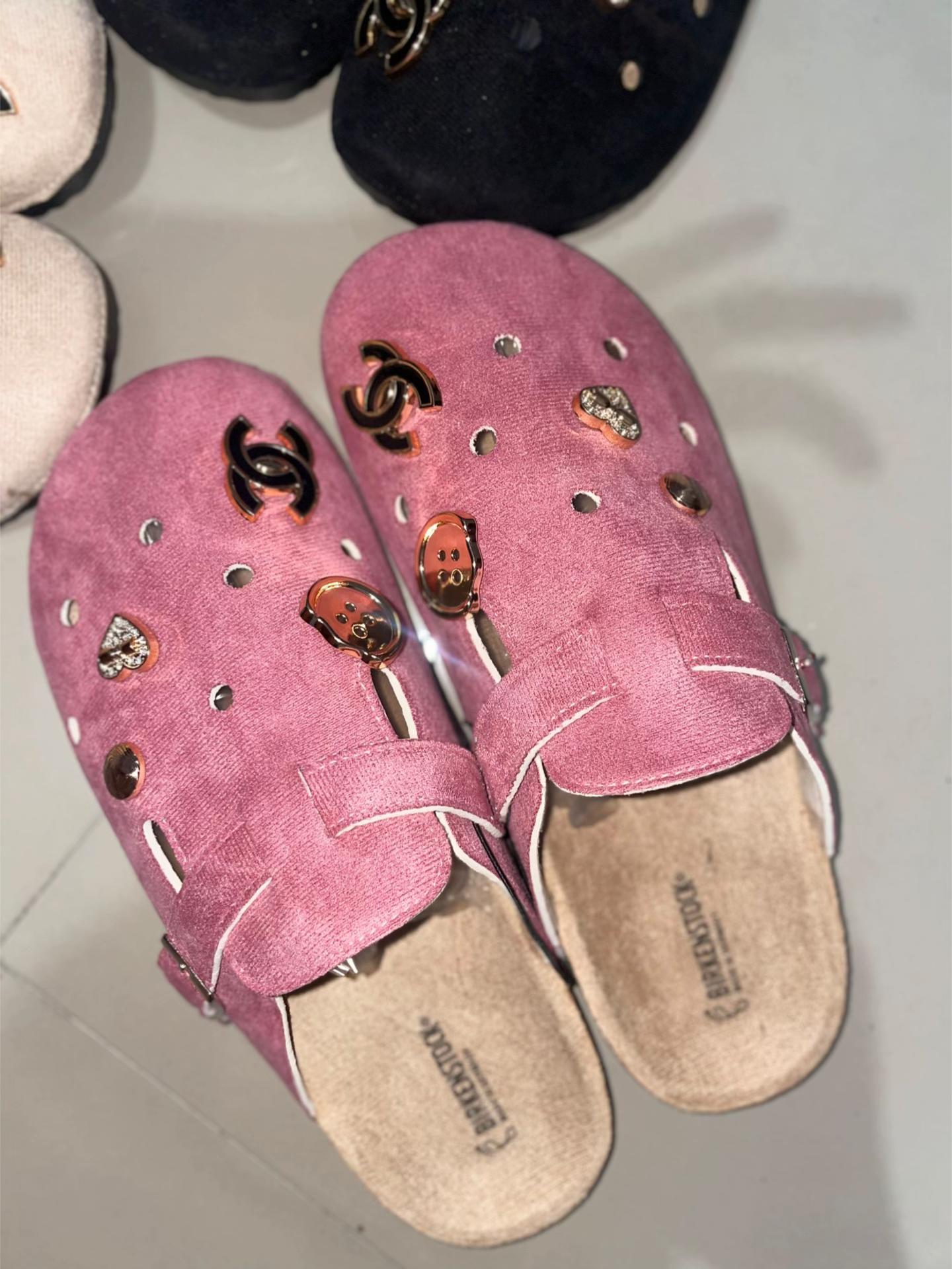 @JFS AND SLIDES FOOTWEAR STORE