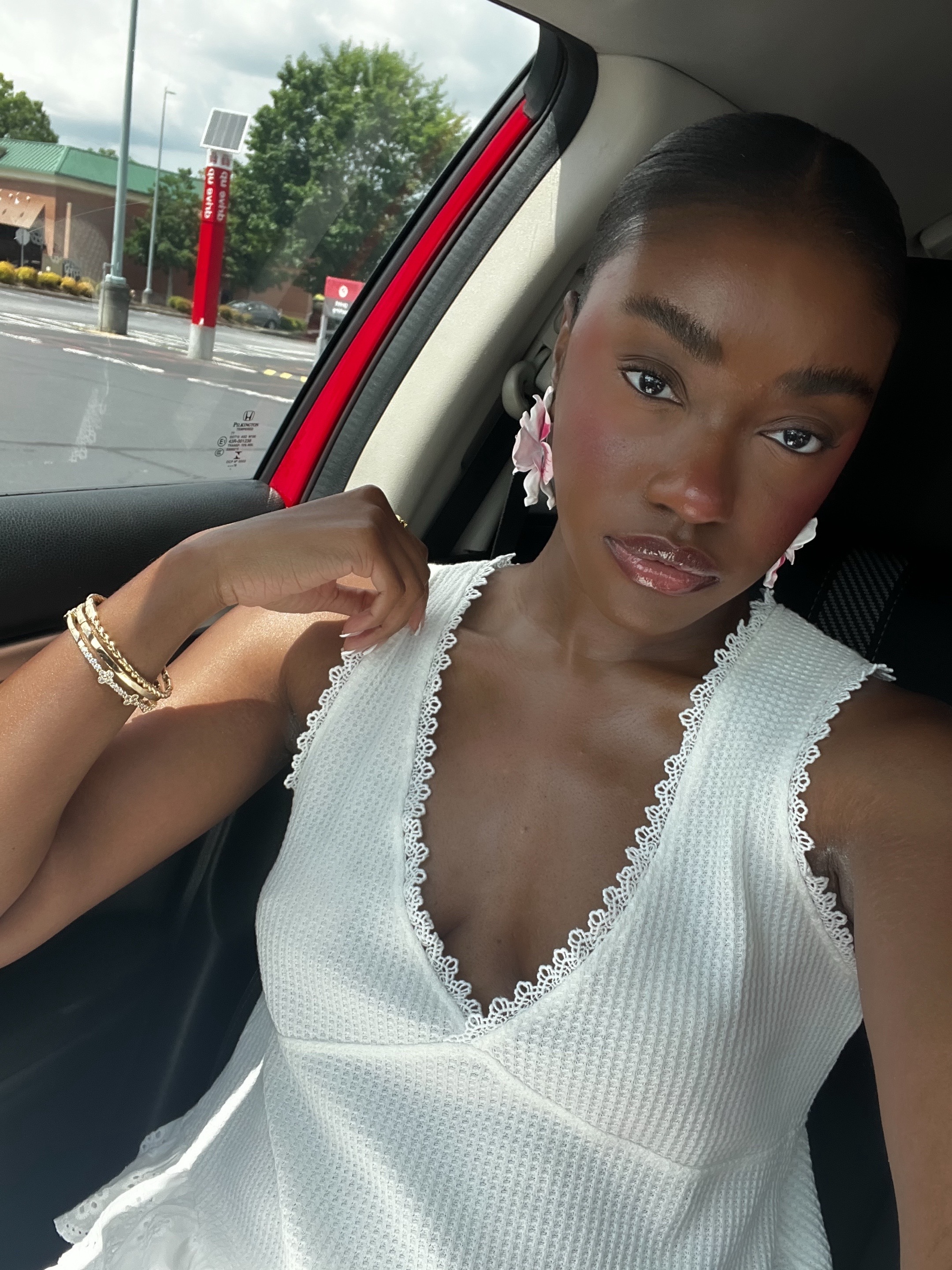 @Shauneekori