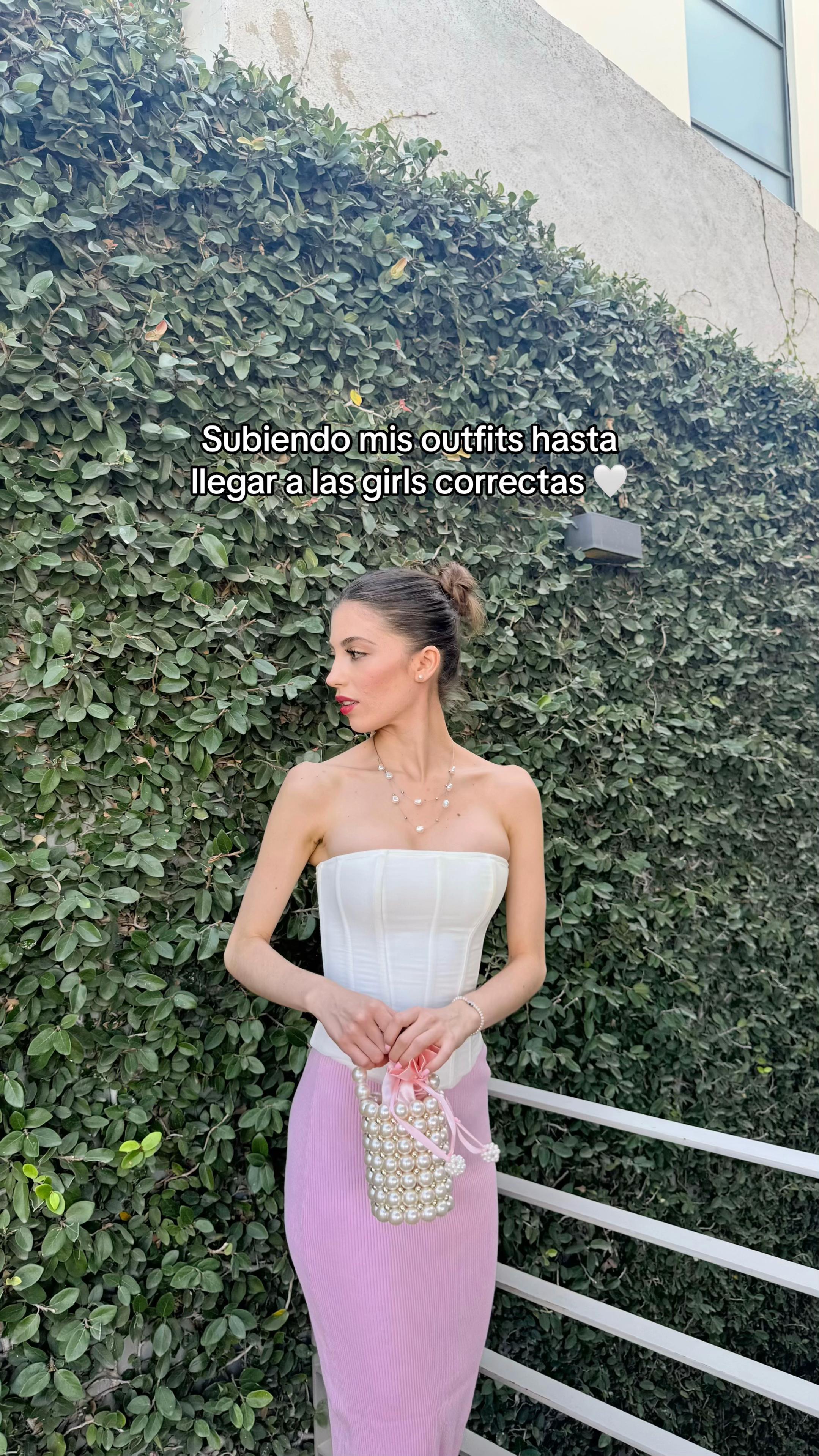 @Victoria ✨