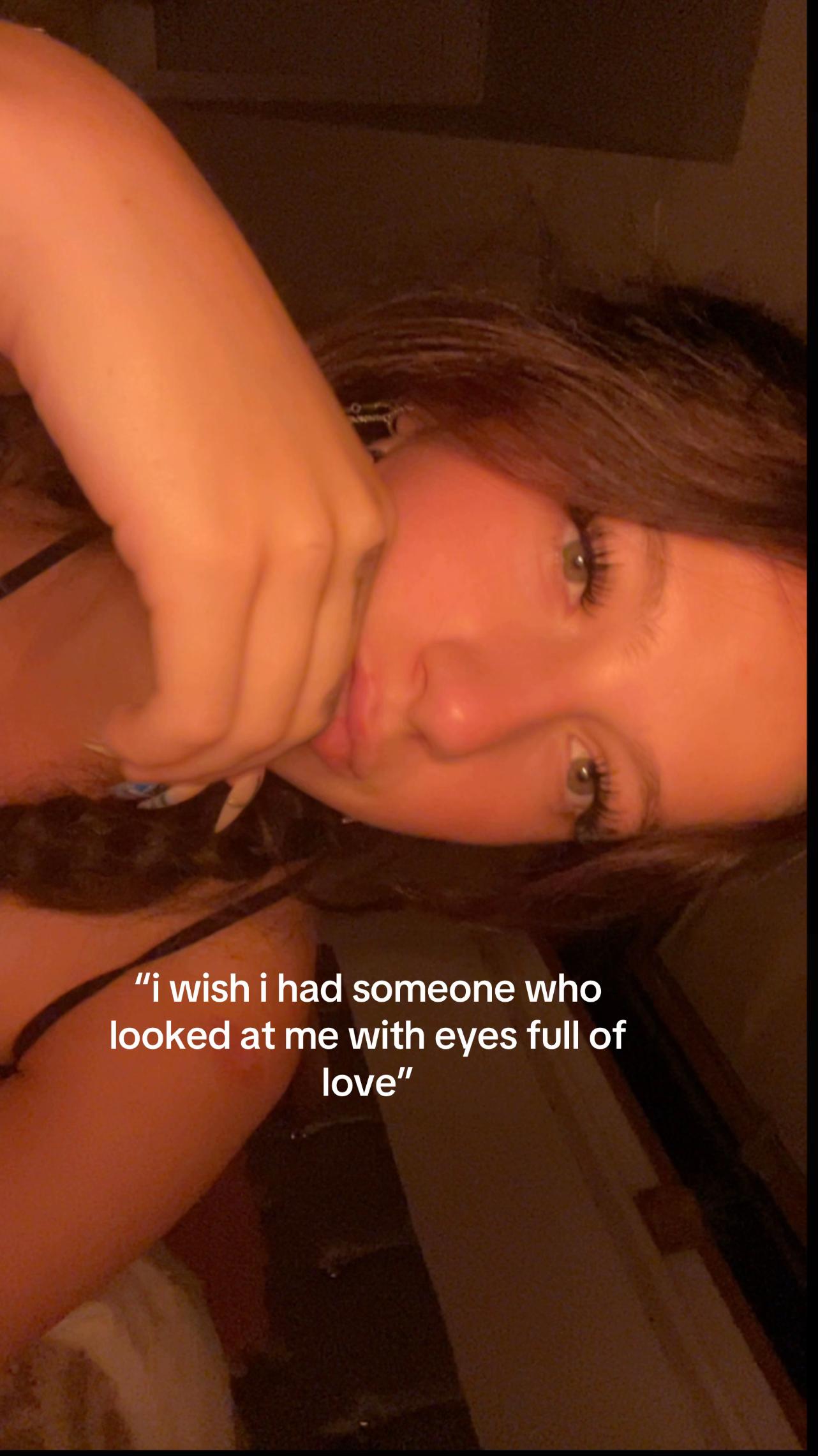 @⚜️