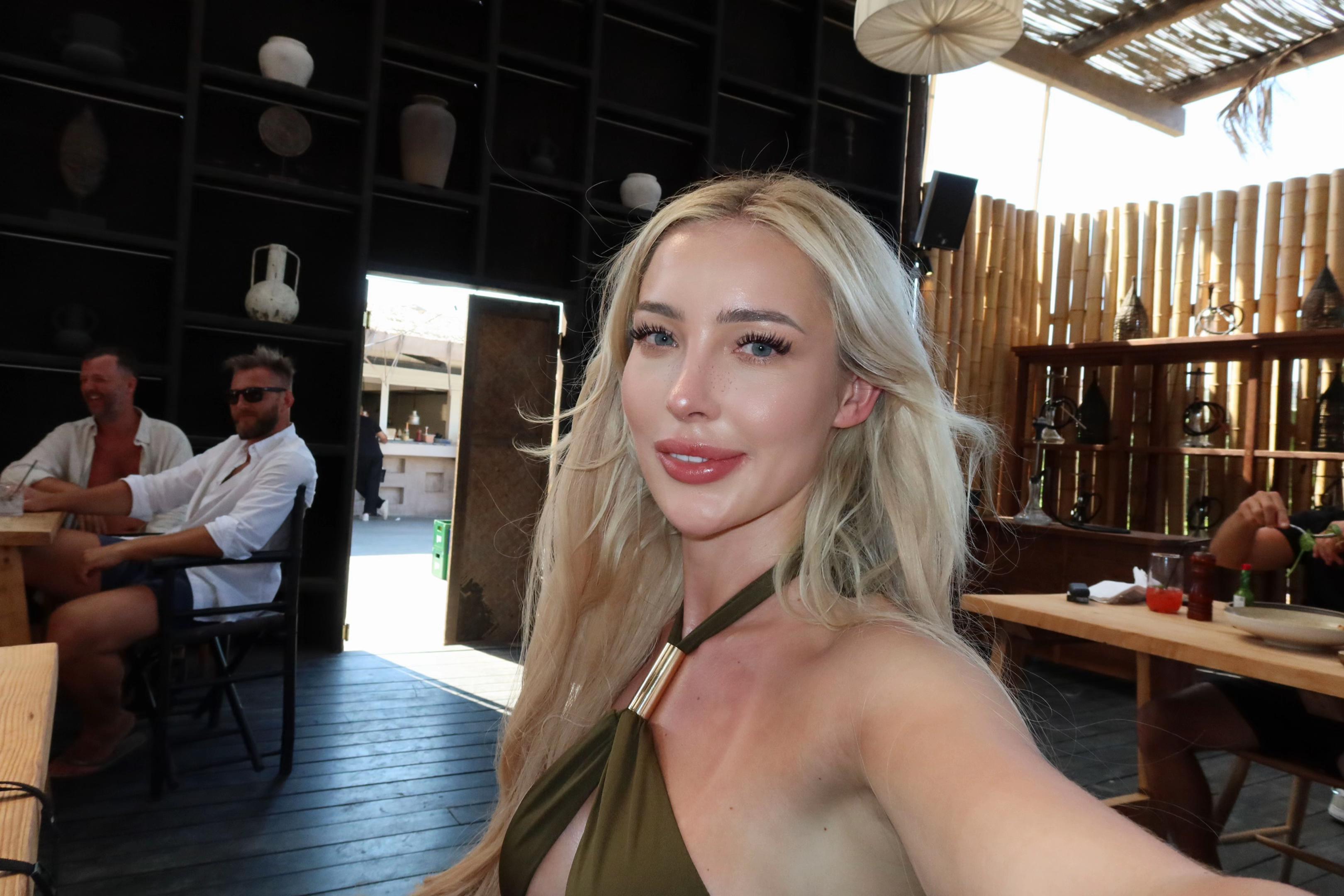 @misscarolinee_e