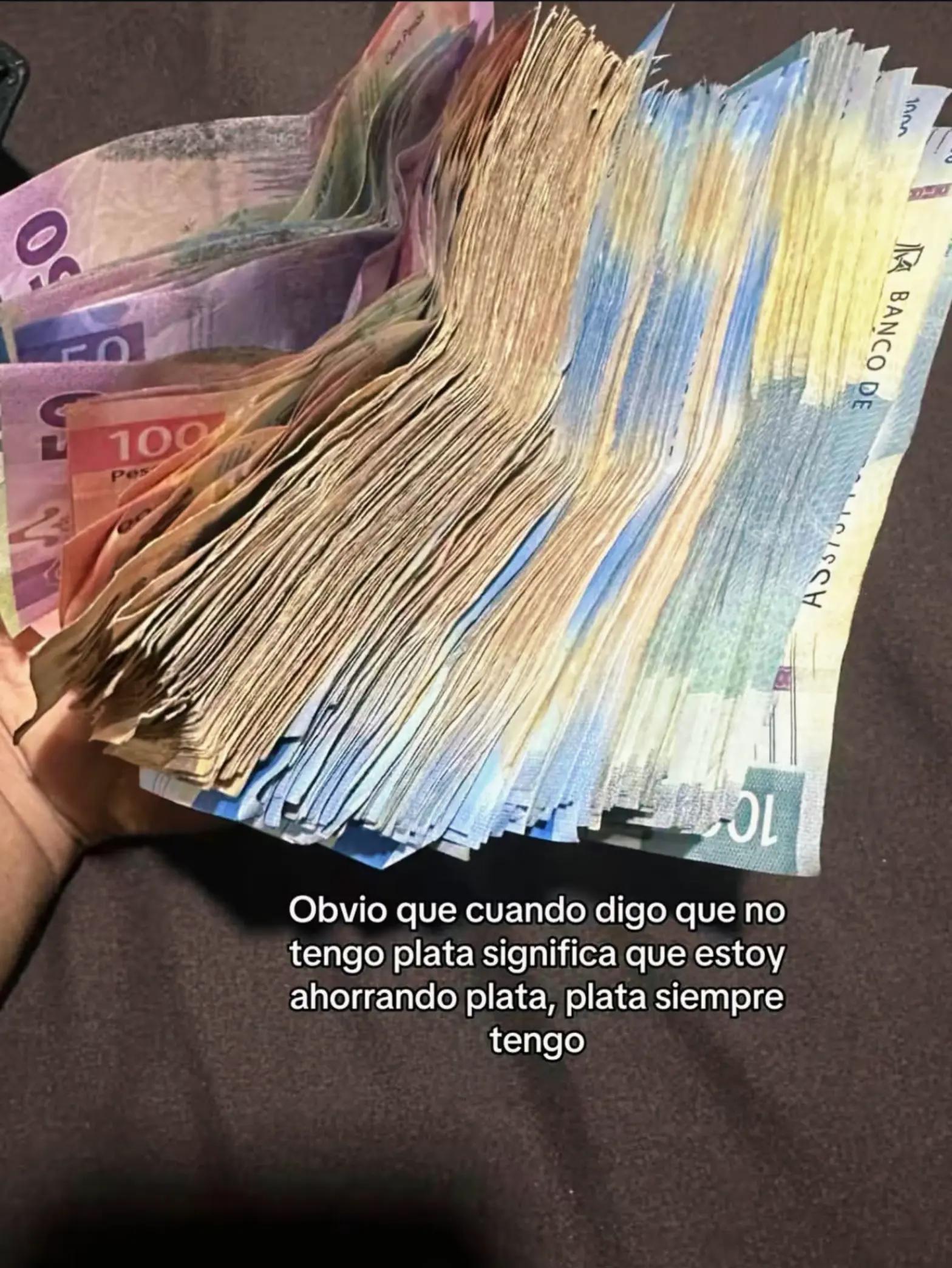 @𝑴𝒊𝒂 𝑨𝒈𝒖𝒊𝒍𝒂𝒓
