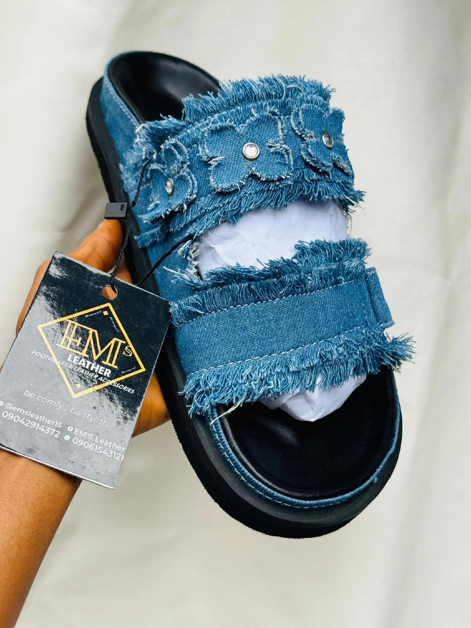 @EM'S/FOOTWEAR BRAND IN UMUAHIA