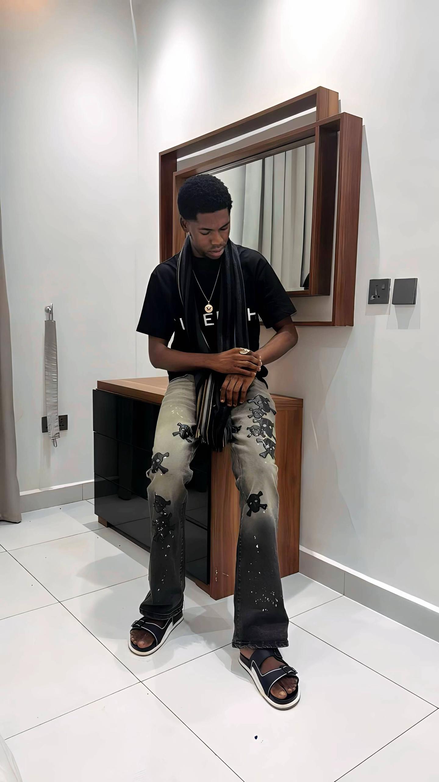 @MR. DA♈️E🦅