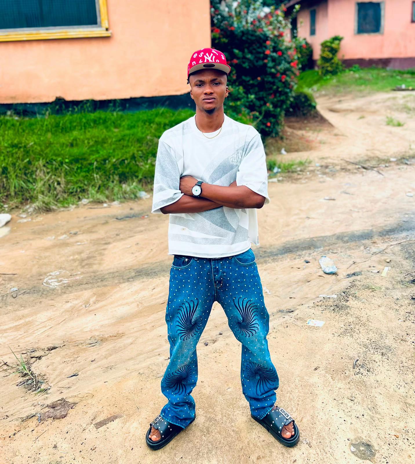 @Call me-Man-Boi 🦅💯🇬🇳 🇱🇷