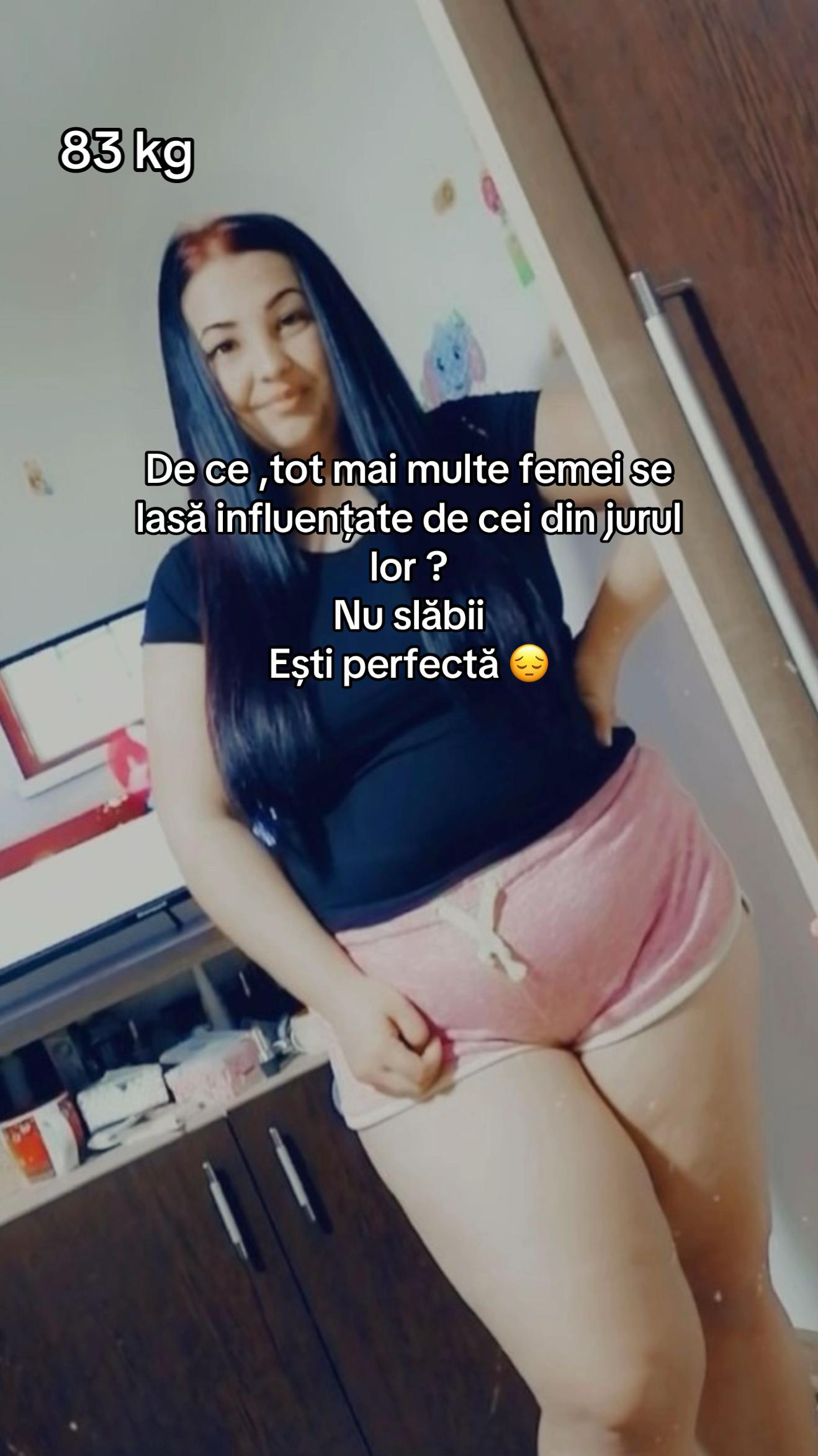 @AdrianaNica