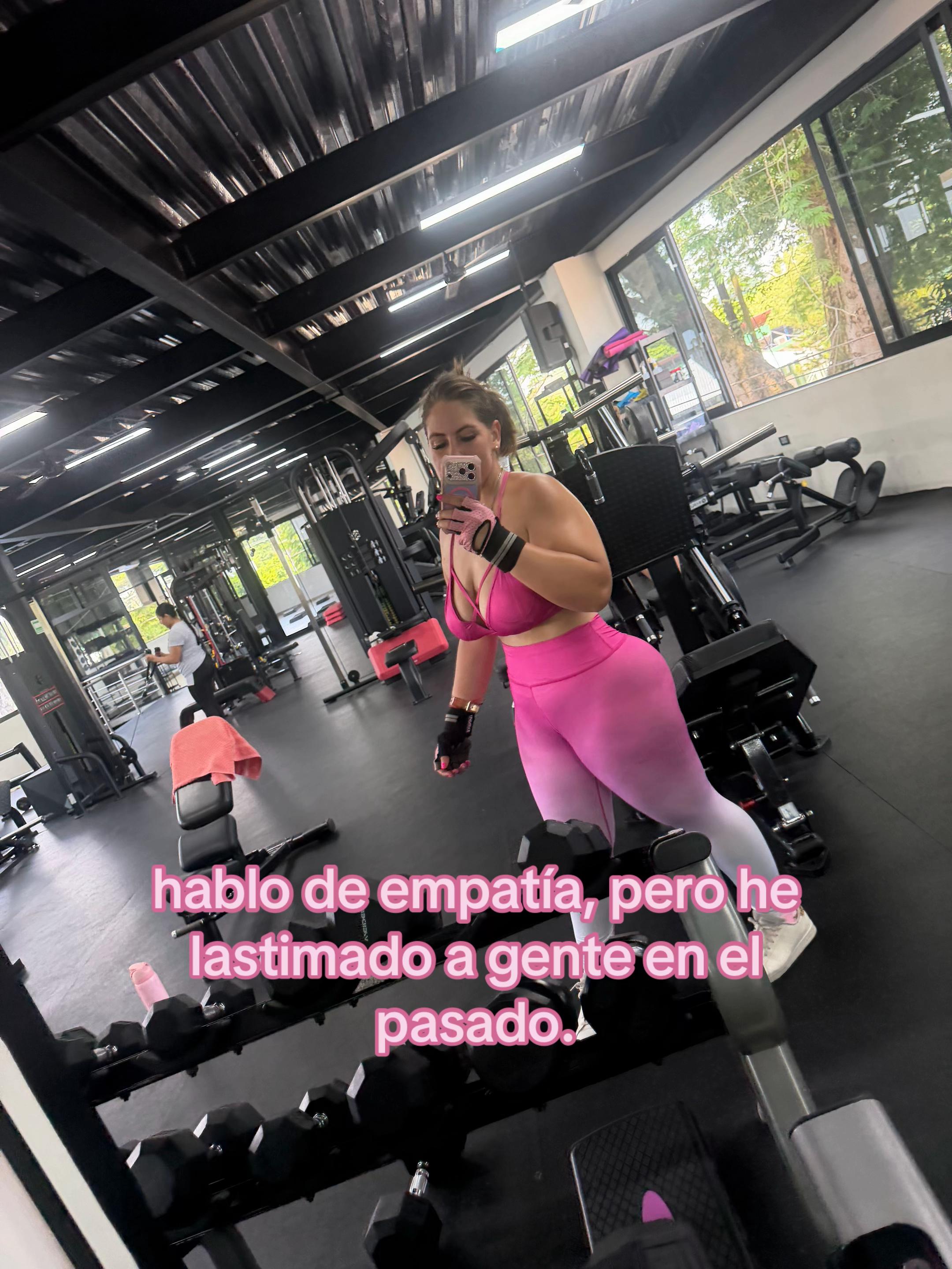 @Andrea S&aacute;nchez