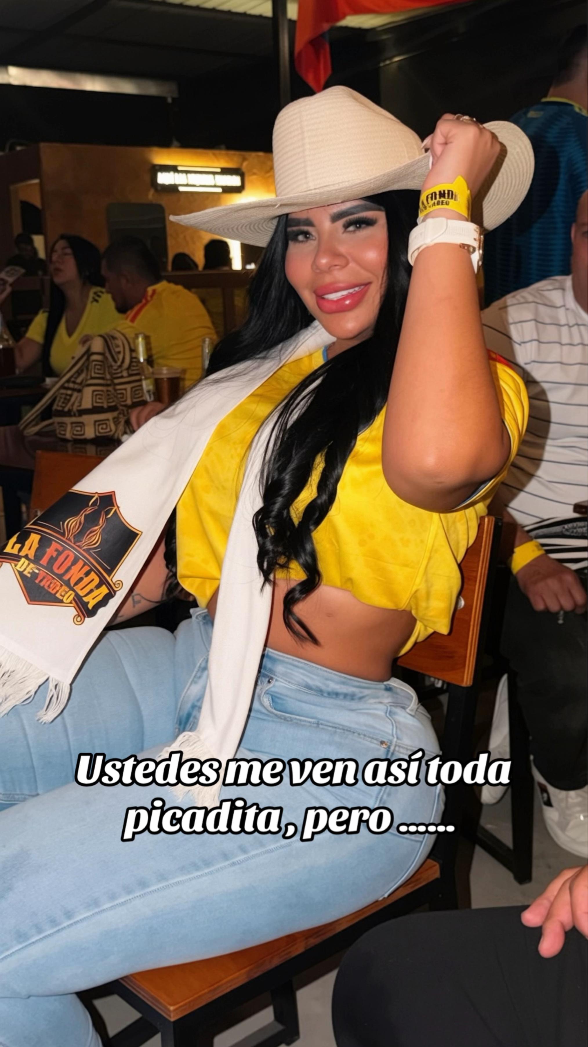 @✨Ani ✨ Sígueme en Instagram