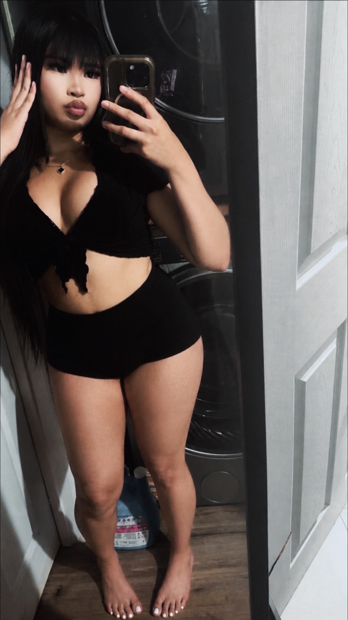 @poopyazngirl