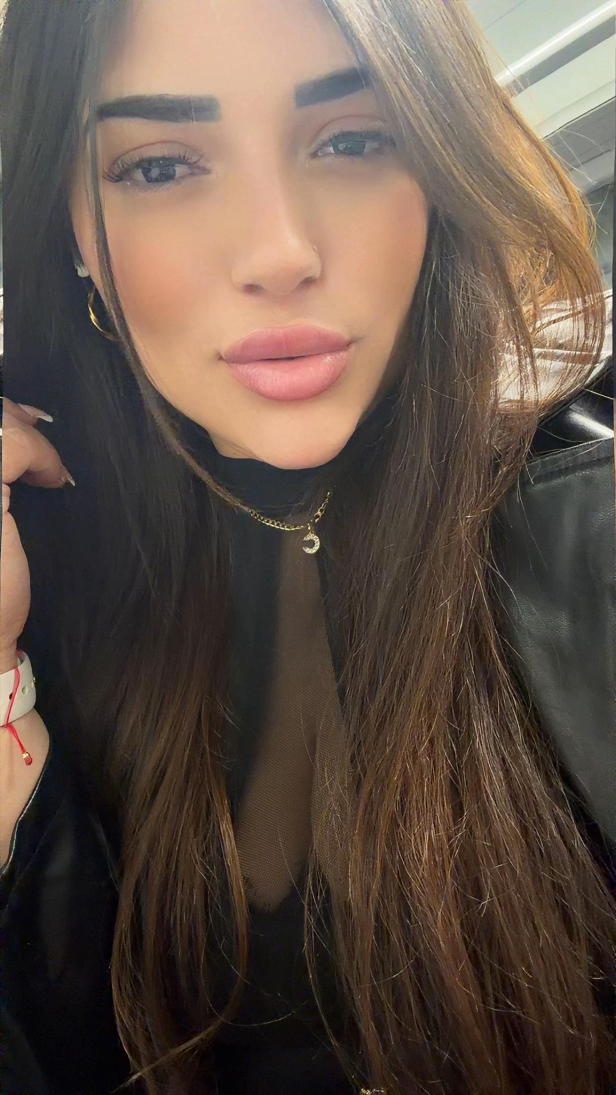 @latina🇧🇷🇬🇧