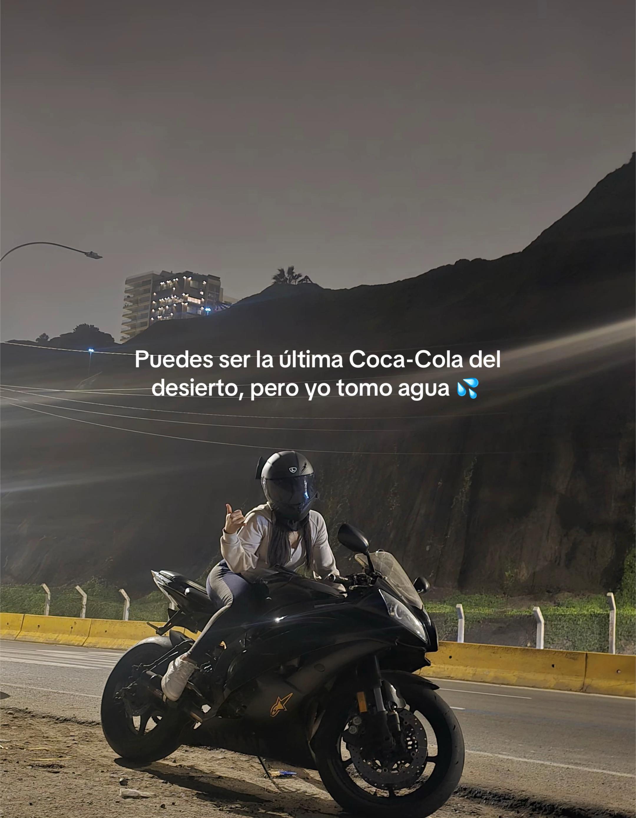 @J 🌒