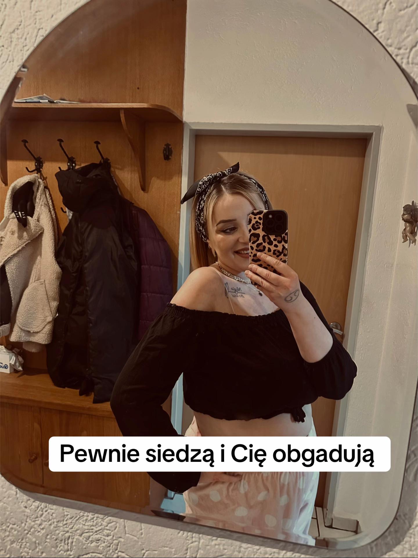 @Tajemnicza_roksen