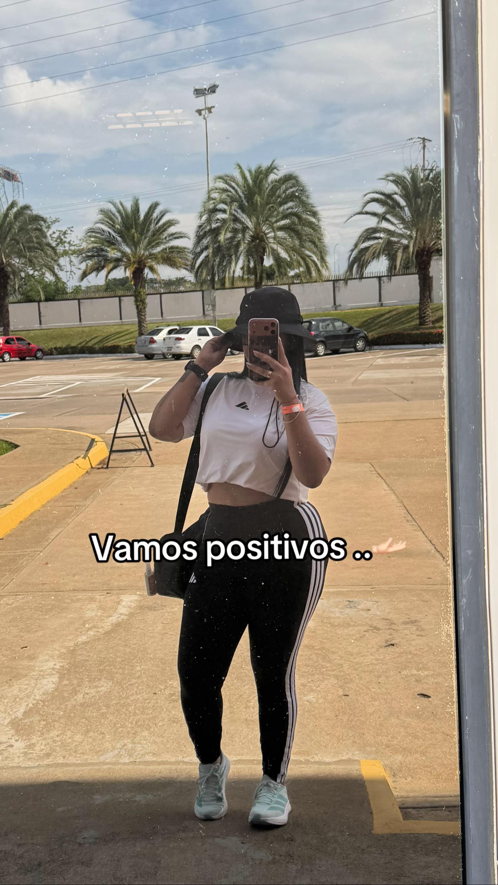 @MichellJosé_