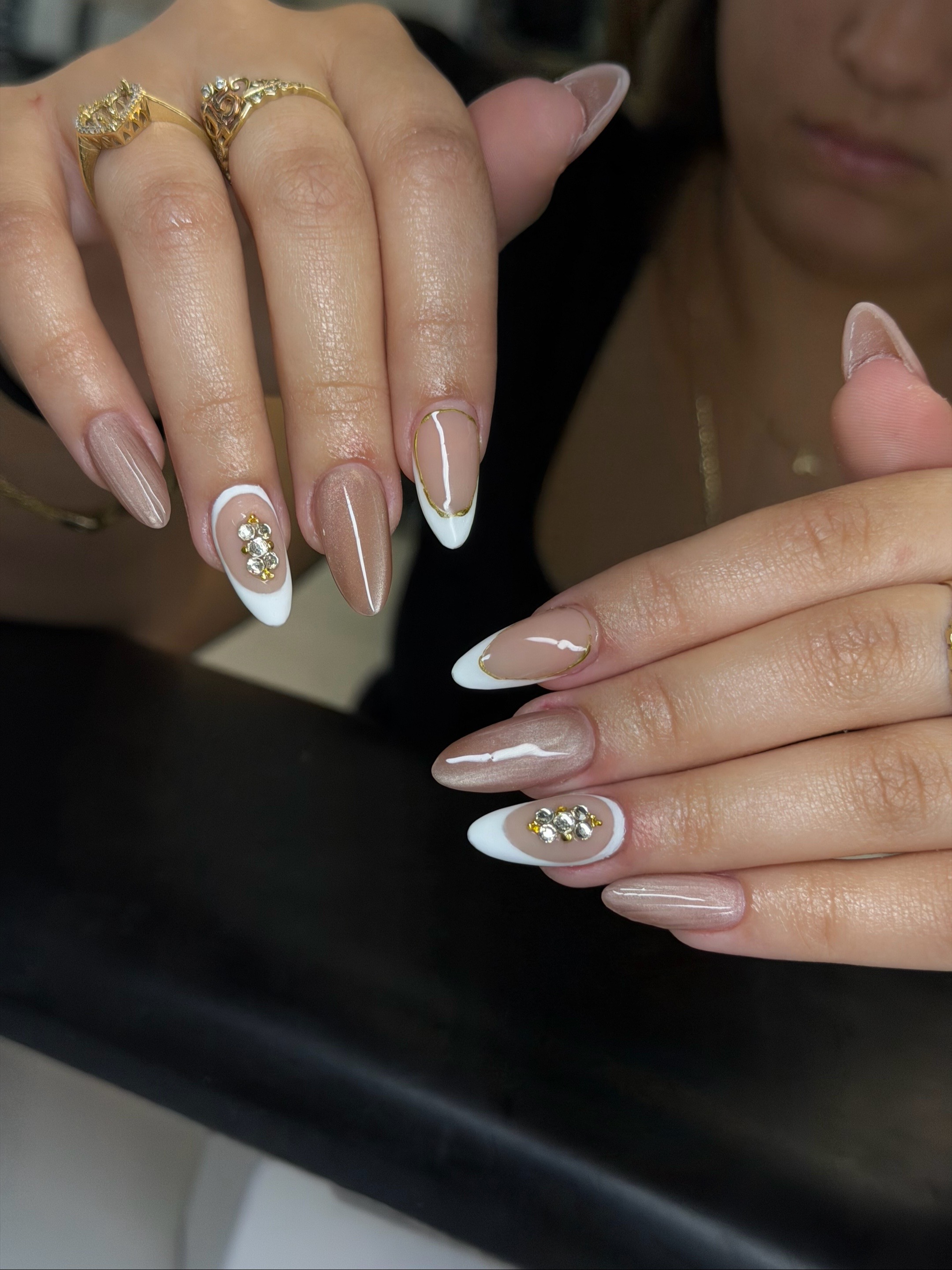 @GLAM BY CAMILA | BEAUTY SALON