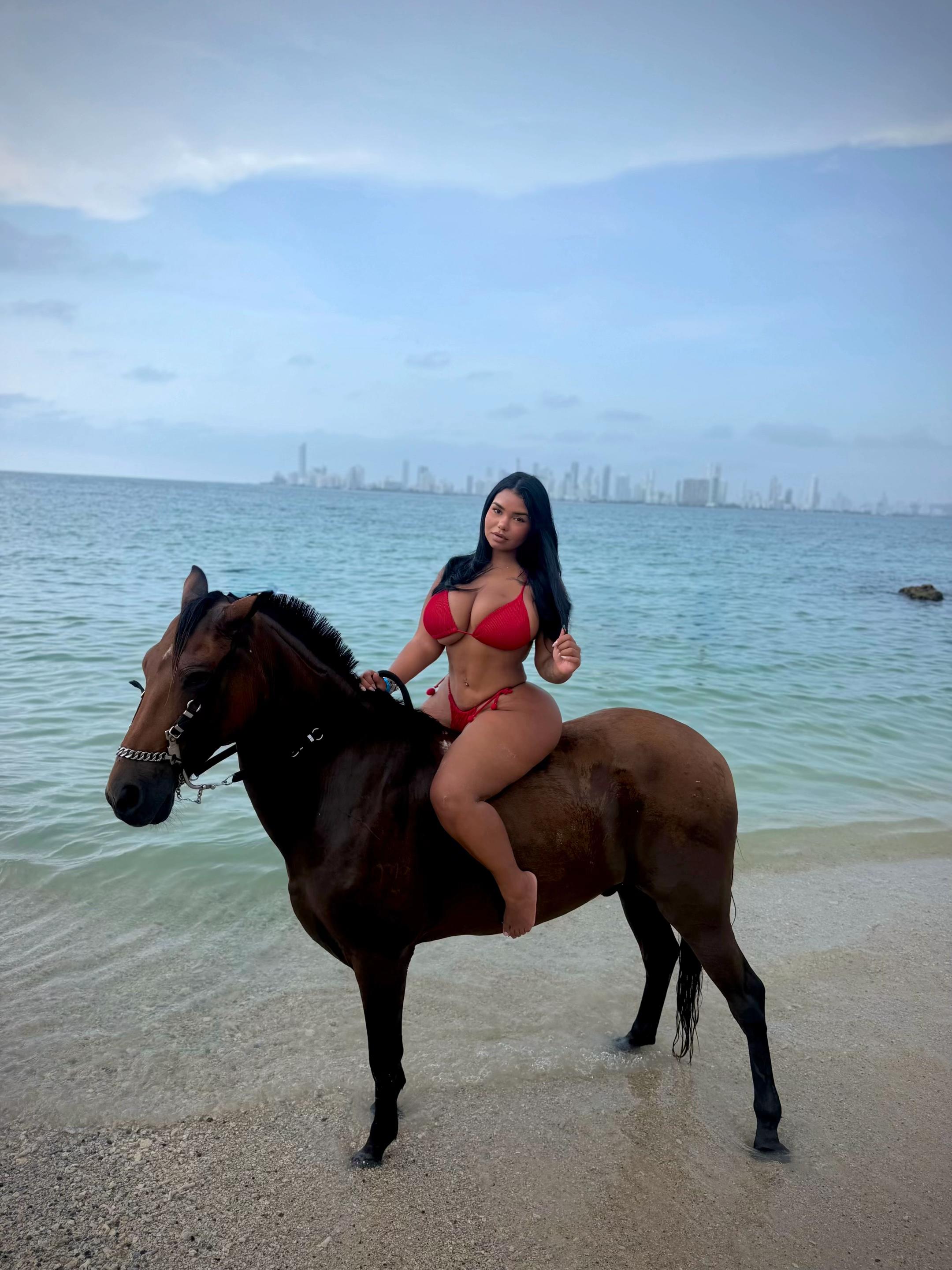 @Mar&iacute;a