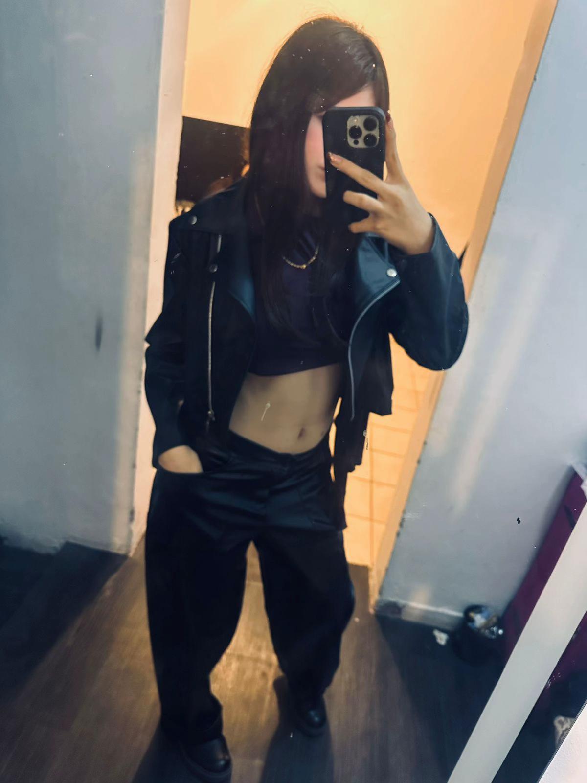 @zahiraocaranza._