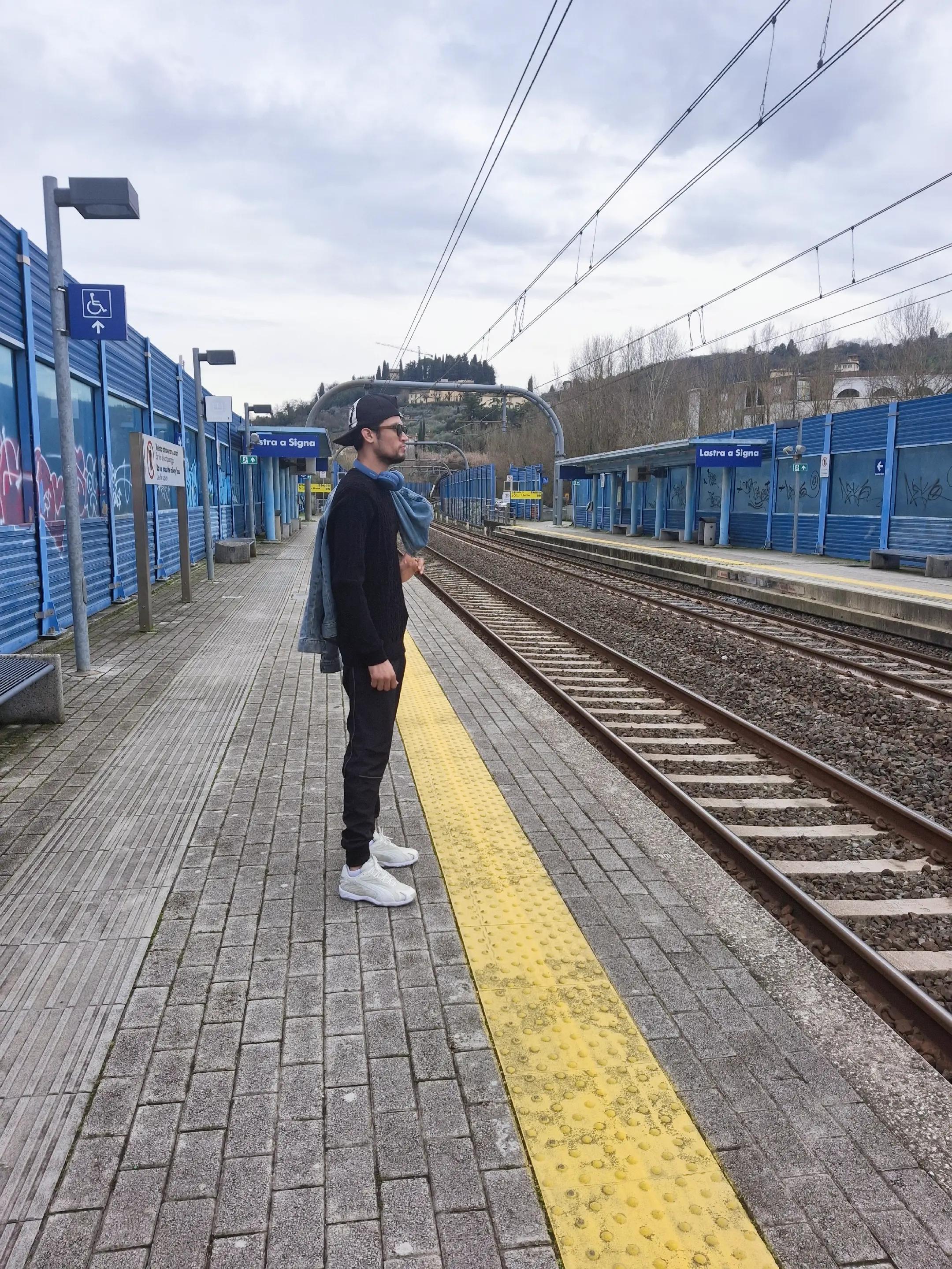 @Aynar karigor 🎧🖤