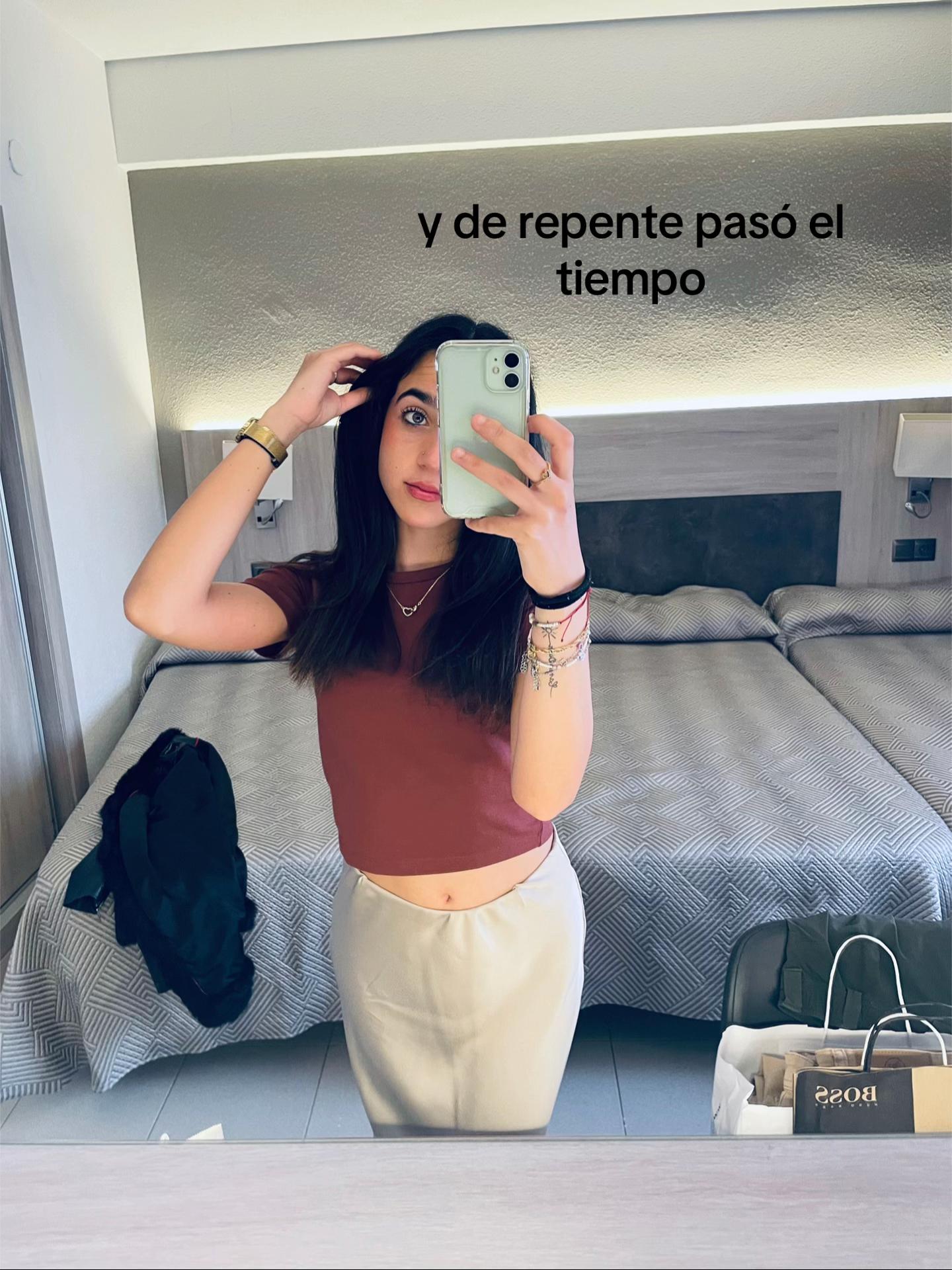 @carlaarodriiguuez_