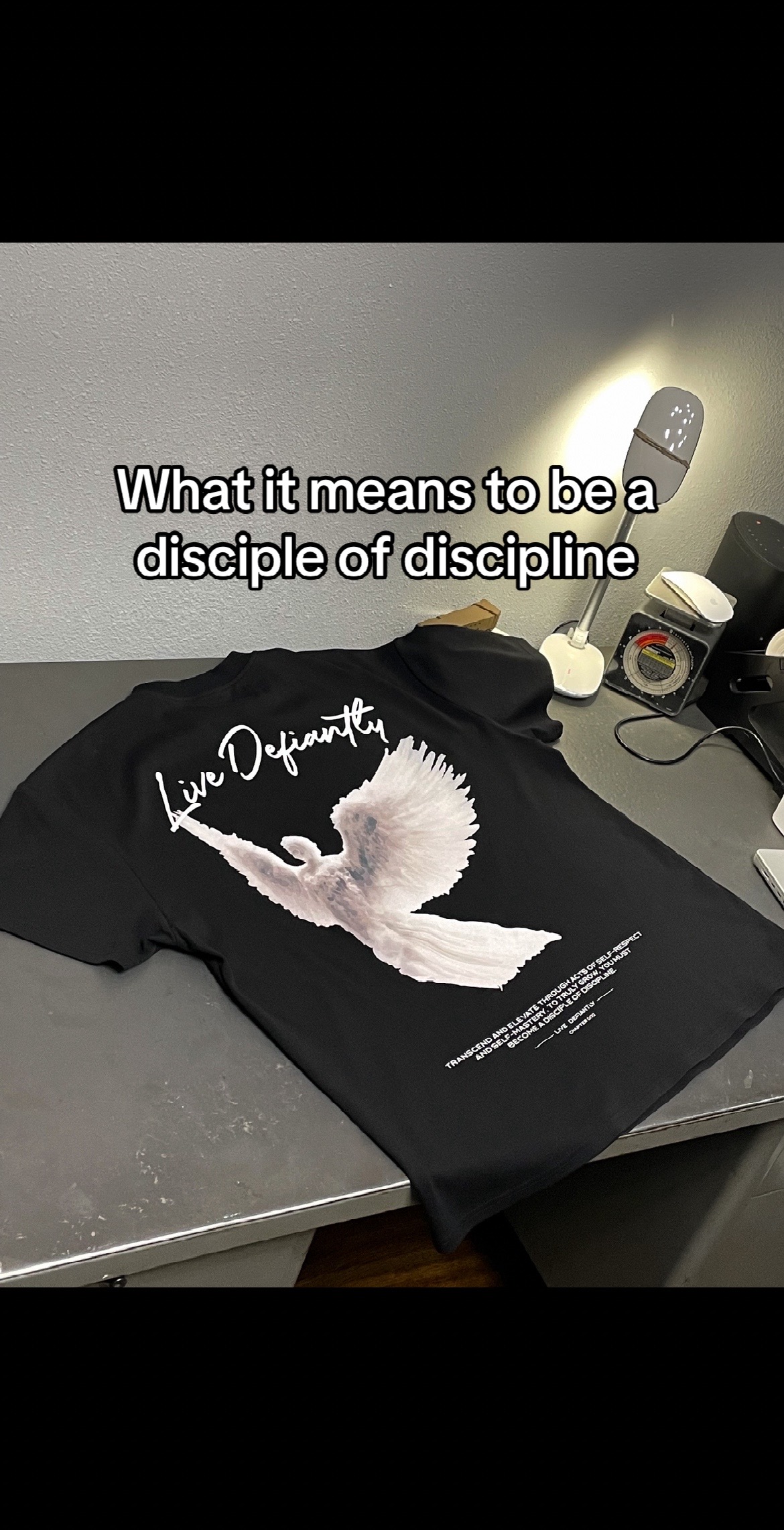 @Livedefiantly