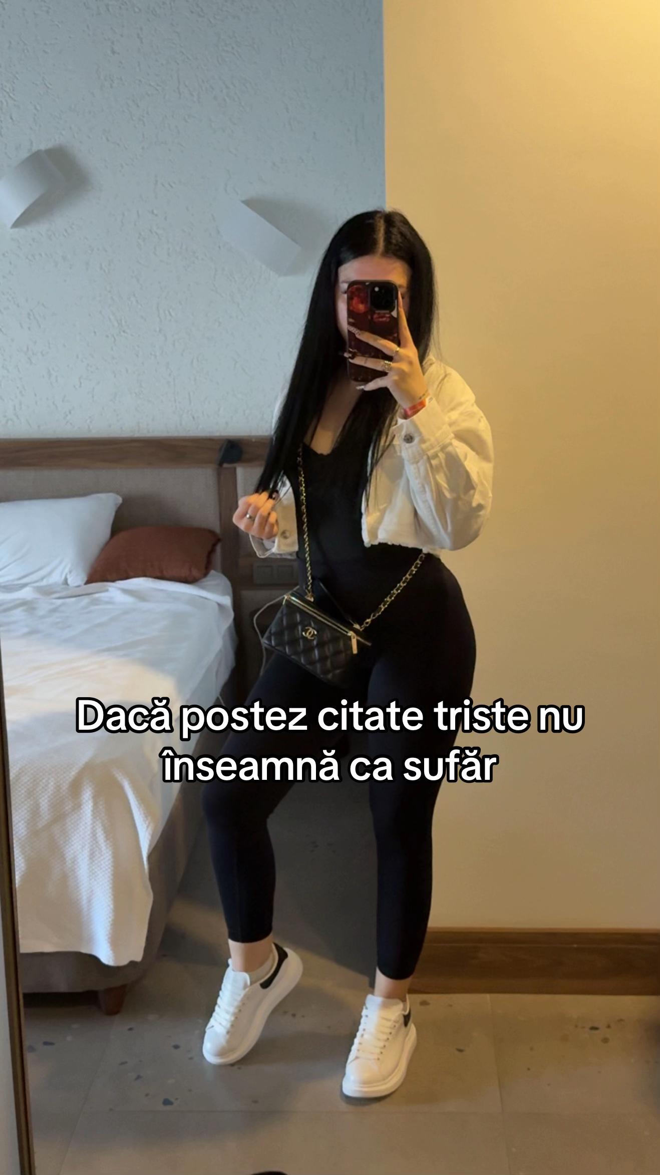 @Ioanasmicalll