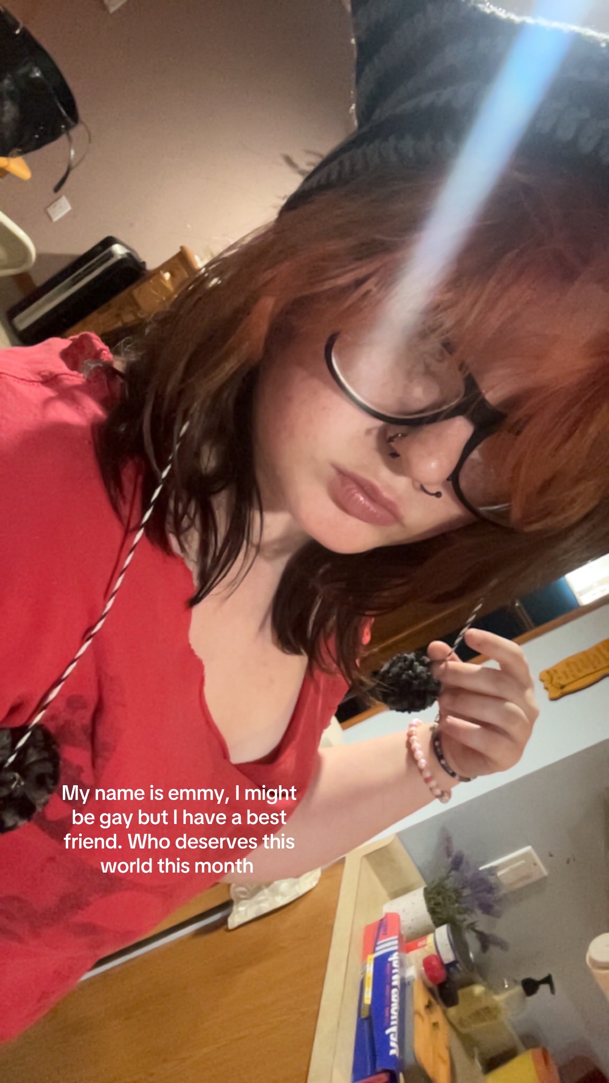 @Emmy✊🤠