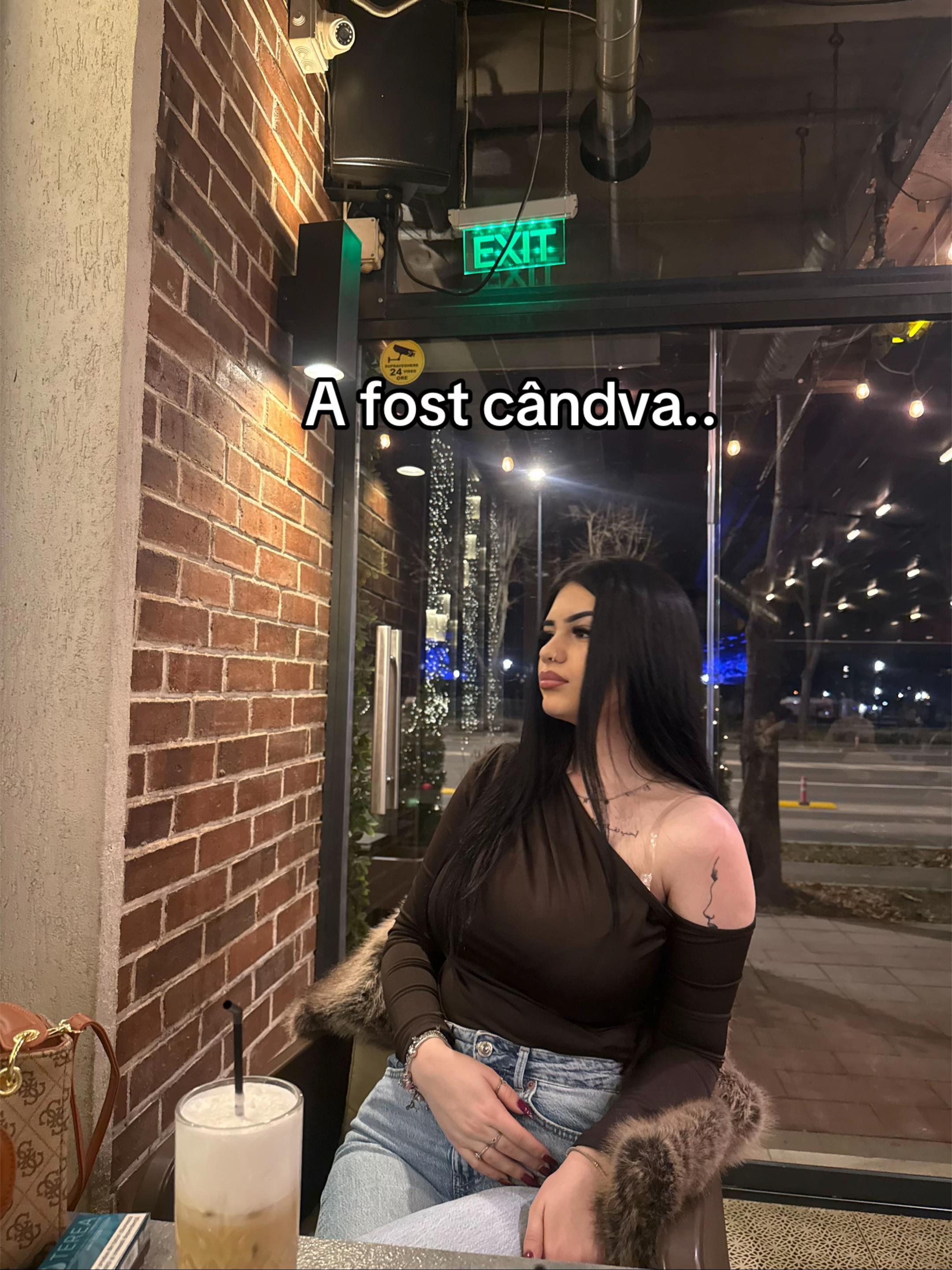 @ᗪEᑎIᔕᗩ ᥫ᭡