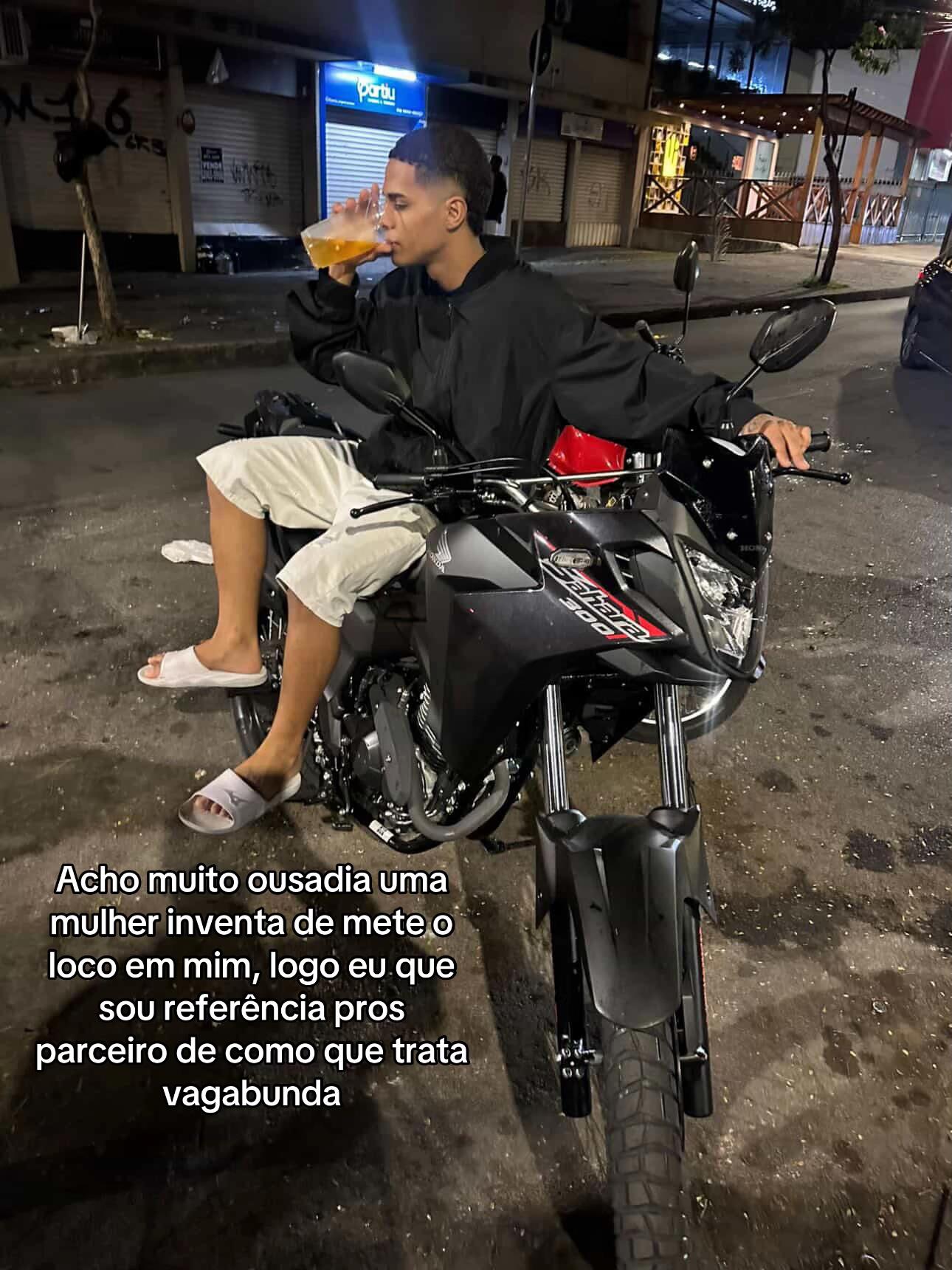 @Filho da dona Claudia