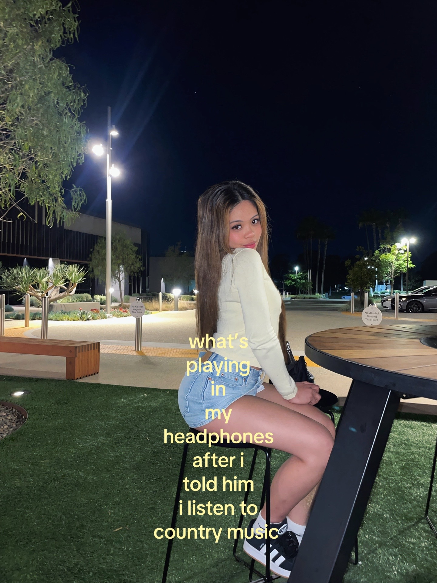 @chloee