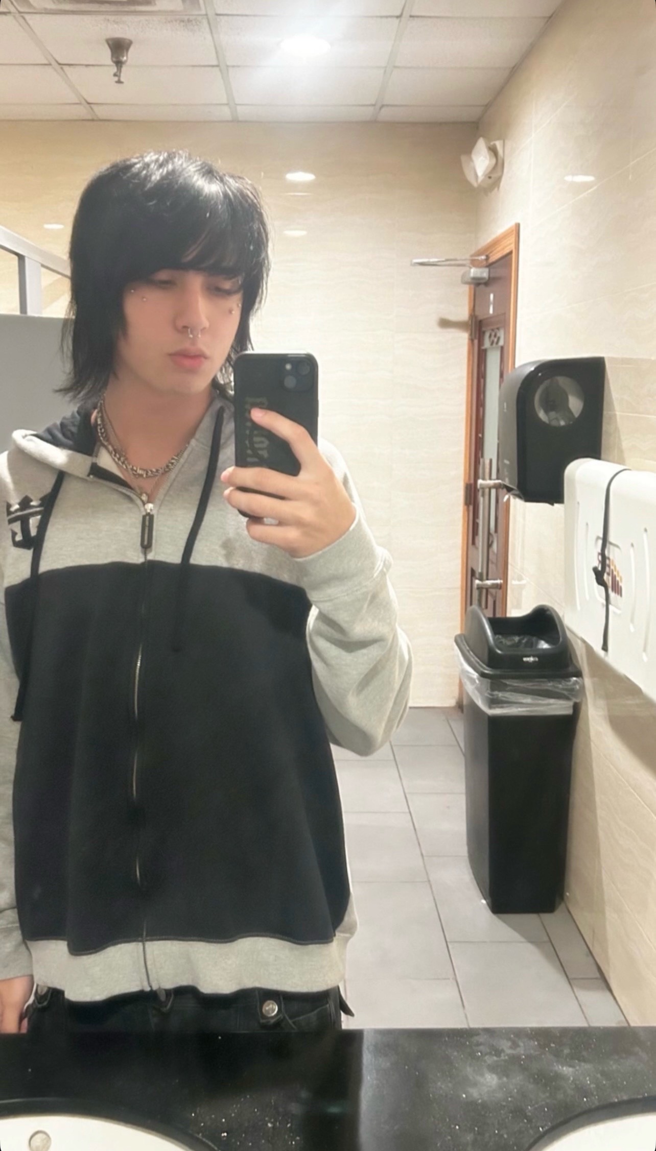 @phxn33